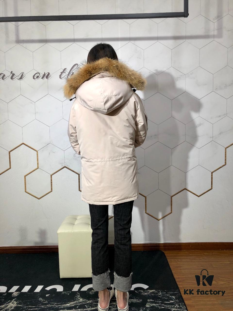 6931a332ccd8ab3d7af9763f CANADA GOOSE Expedition Parka Model 08 - Unisex Mid-Length Winter Coat in Off-White