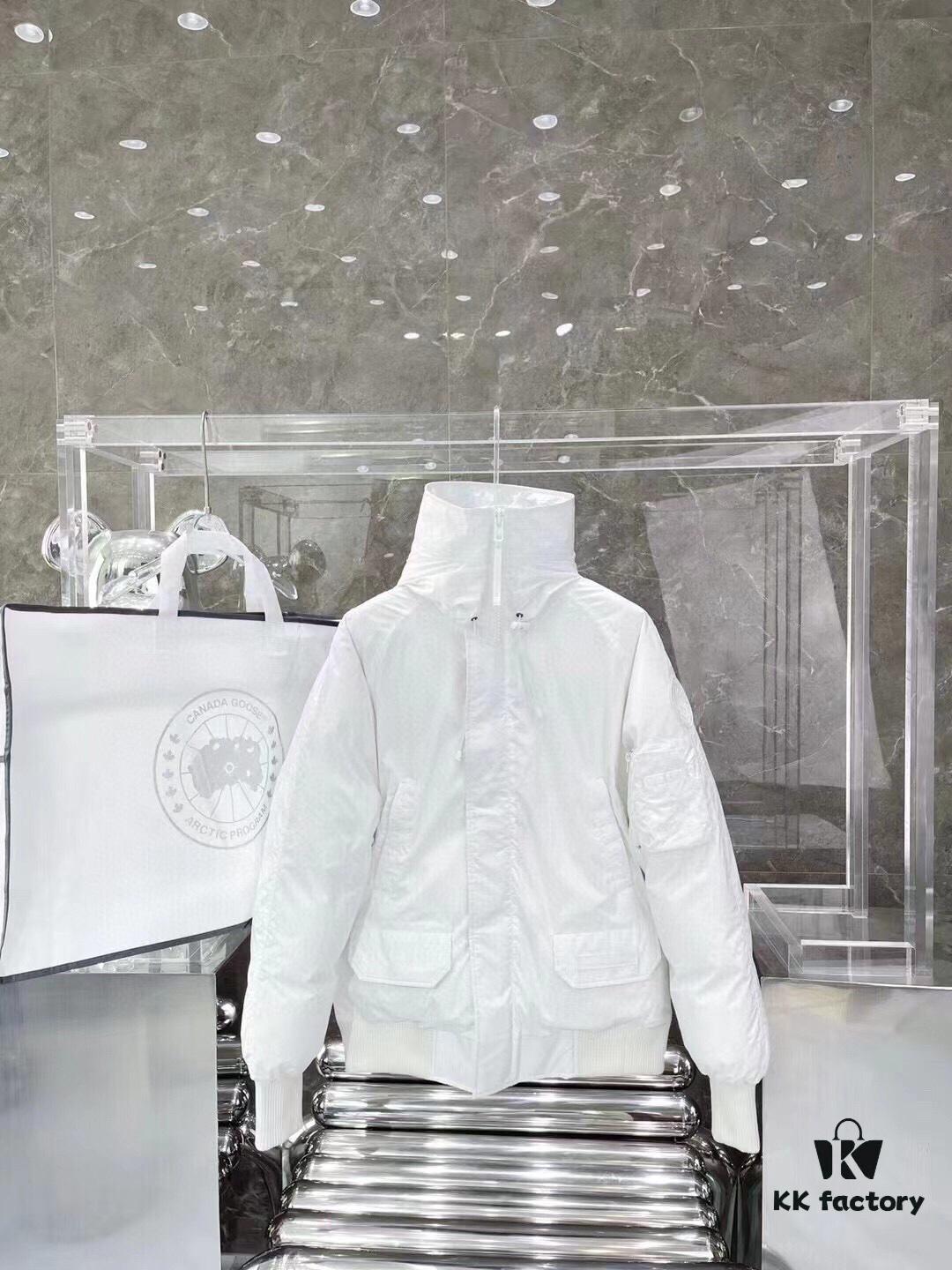 6931a333ccd8ab3d7af9764e Canada Goose White Label Series Official Website Synchronized 01# - Mood Blue, Dawn Blue, White - 90% White Duck Down Fill