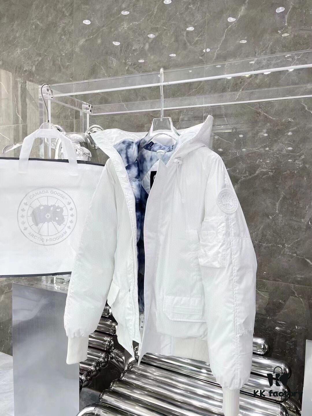 6931a333ccd8ab3d7af9764f Canada Goose White Label Series Official Website Synchronized 01# - Mood Blue, Dawn Blue, White - 90% White Duck Down Fill