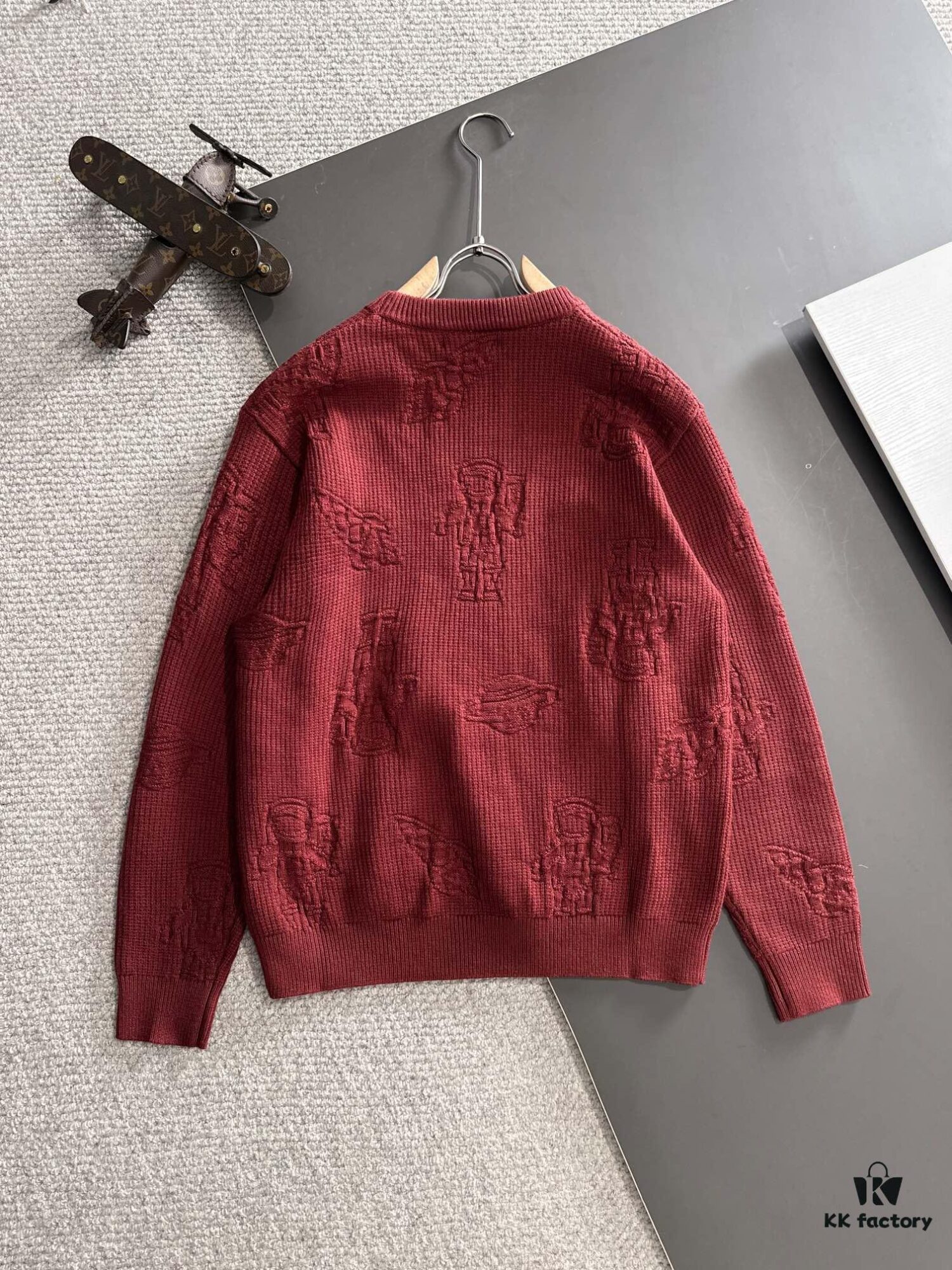 6931a335ccd8ab3d7af97671 Canada Goose 2024 Autumn-Winter New Crew Neck Sweater, Official Website Latest Release, Premium Wool Blend Knitwear with Embroidered Logo, Elegant Tailoring for Ultimate Style
