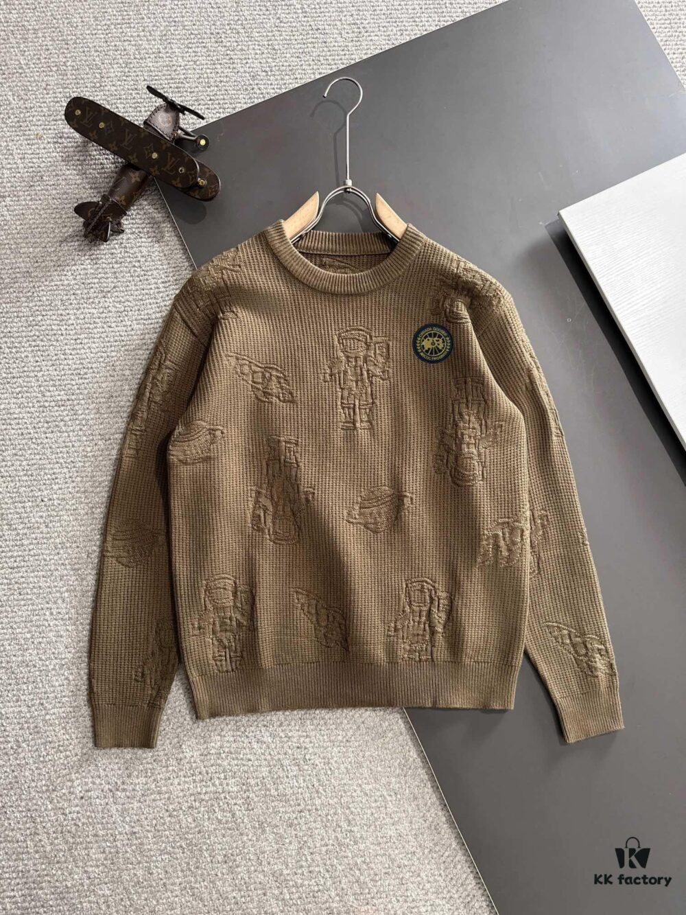 6931a336ccd8ab3d7af9768d Canada Goose 2024 Official Autumn/Winter New Crew Neck Sweater, Hot Selling Fashion Knitwear with Embroidered Logo, Premium Wool Blend Fabric, Direct-Skin Comfortable, M-3XL
