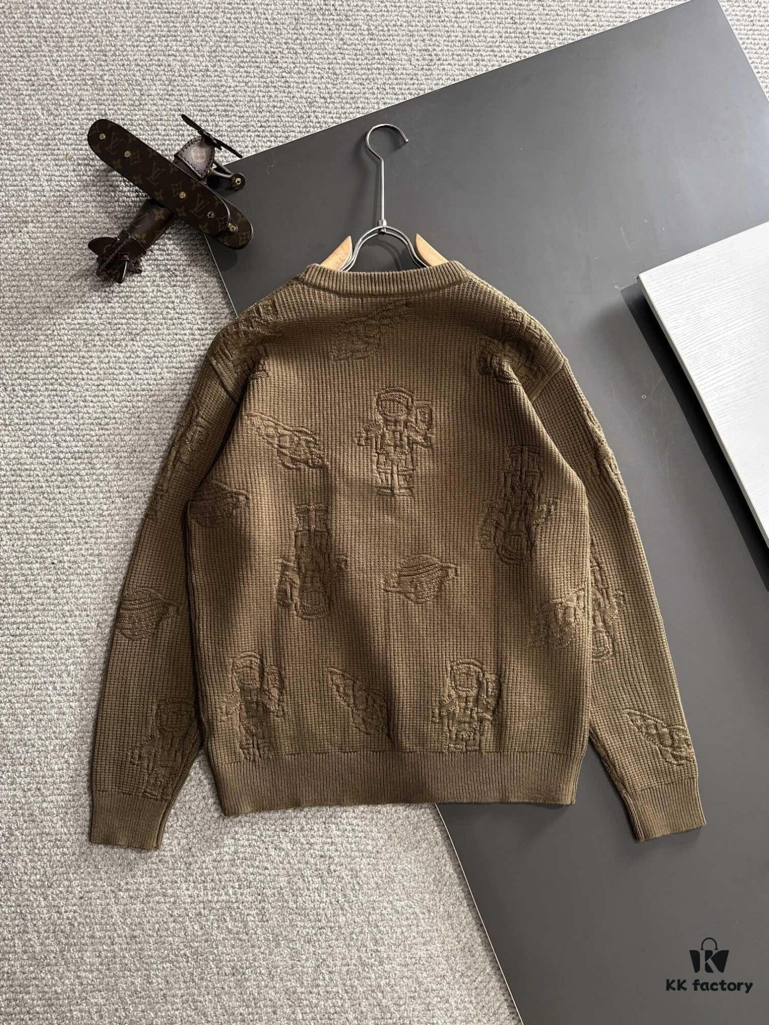 6931a337ccd8ab3d7af97695 Canada Goose 2024 Official Autumn/Winter New Crew Neck Sweater, Hot Selling Fashion Knitwear with Embroidered Logo, Premium Wool Blend Fabric, Direct-Skin Comfortable, M-3XL