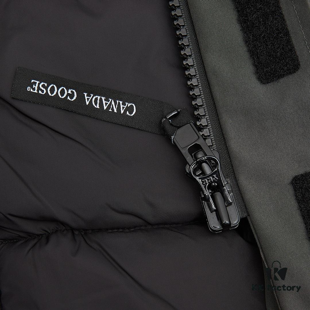 CANADA GOOSE 08 Expedition Parka 4660M