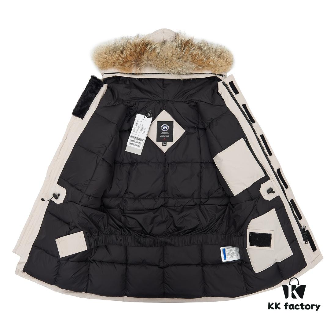 CANADA GOOSE 08 Expedition Parka 4660M