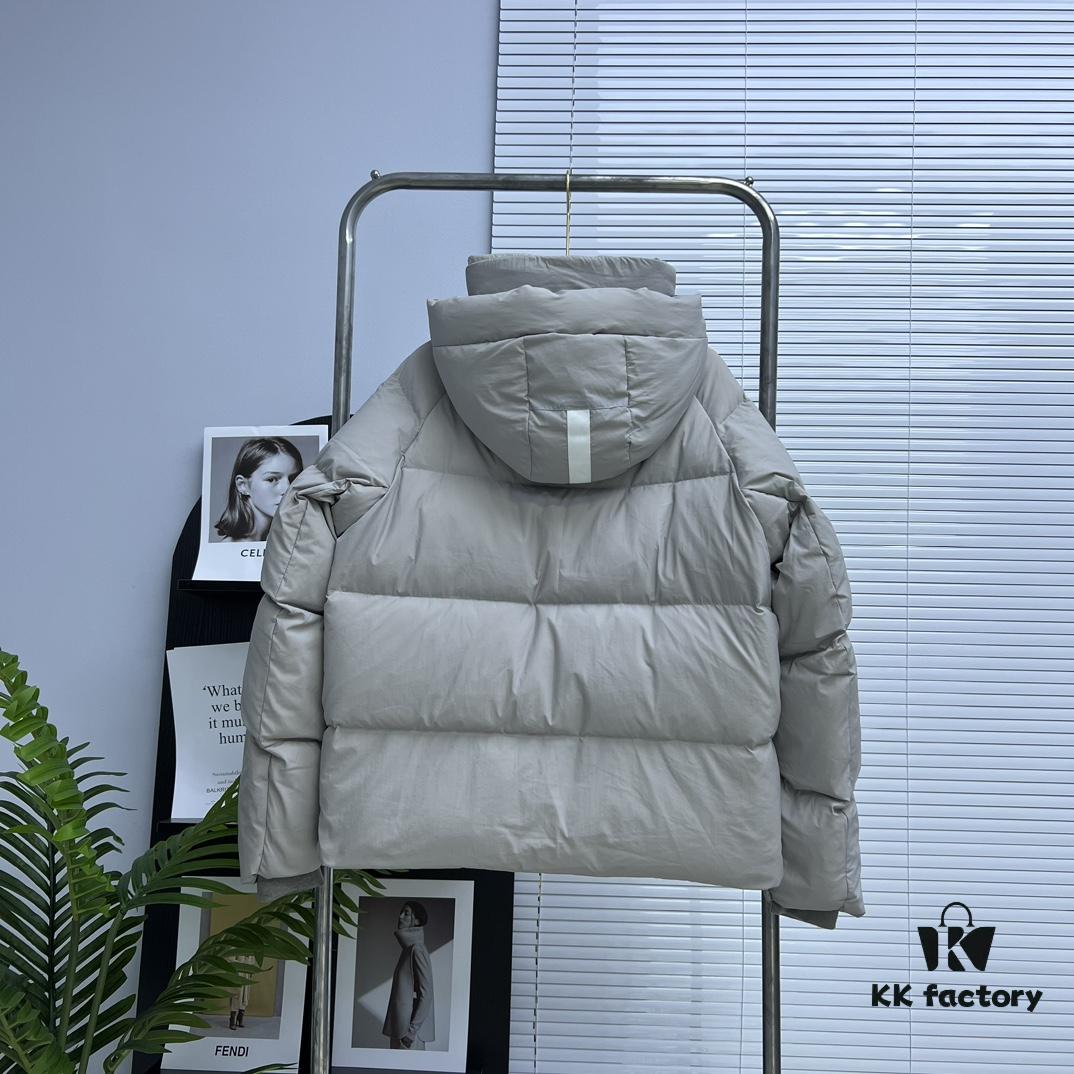 6931a33bccd8ab3d7af976e5 CANADA GOOSE 2602LB1 Capsule Collection Macaroon-Tone Parka Coat