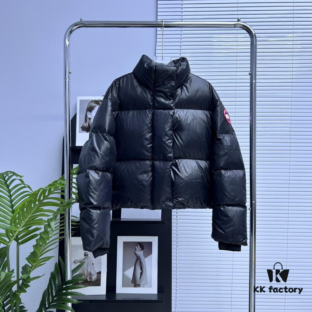 6931a33bccd8ab3d7af976ee Canada Goose Cypress Women's Ultra-Short Puffer Jacket