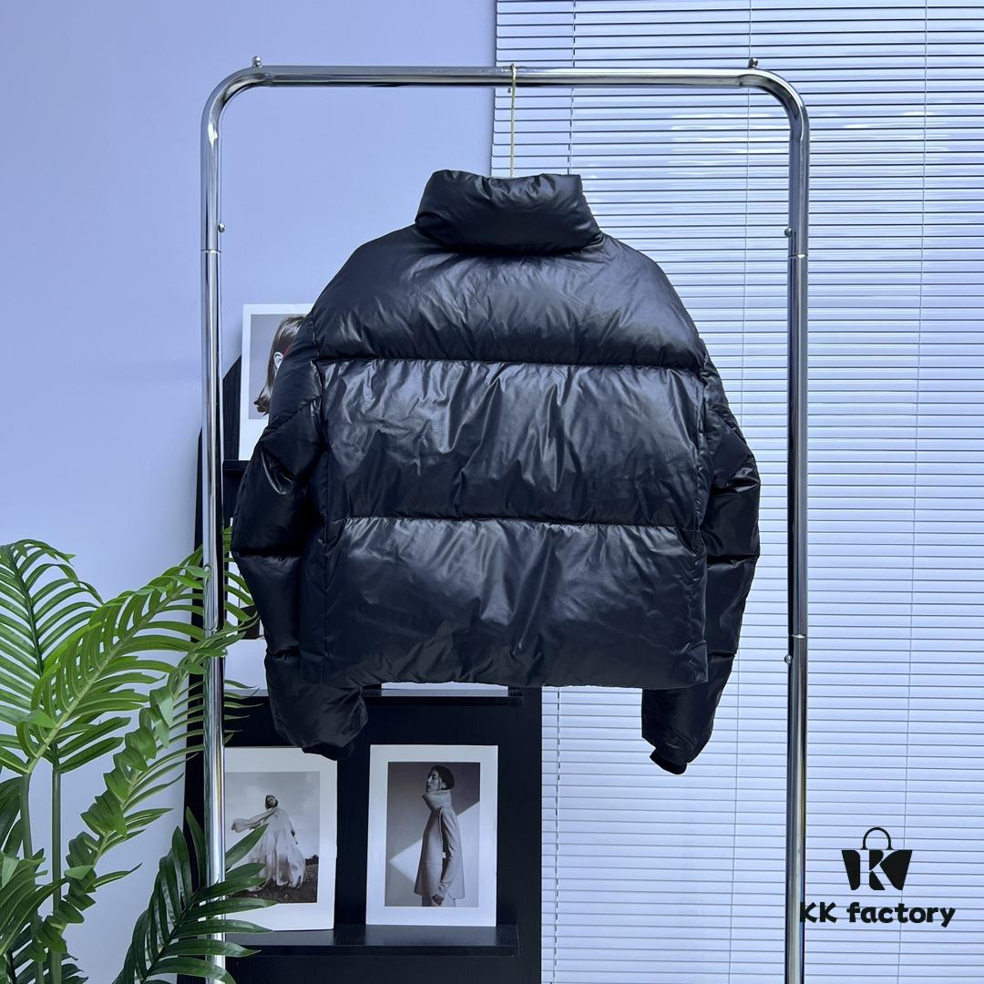 6931a33bccd8ab3d7af976f0 Canada Goose Cypress Women's Ultra-Short Puffer Jacket