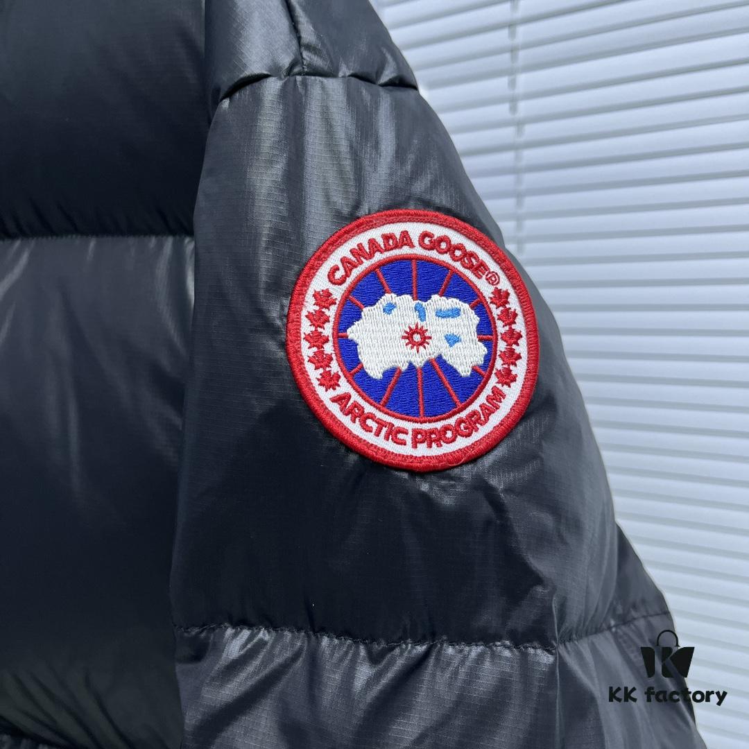 6931a33bccd8ab3d7af976f2 Canada Goose Cypress Women's Ultra-Short Puffer Jacket