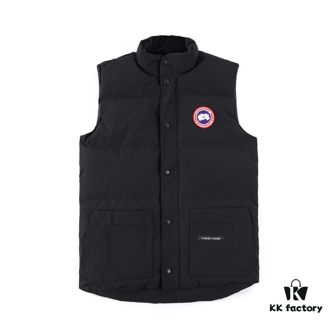 6931a33dccd8ab3d7af9770a Canada Goose Freestyle Crew Down Vest Model 4154M
