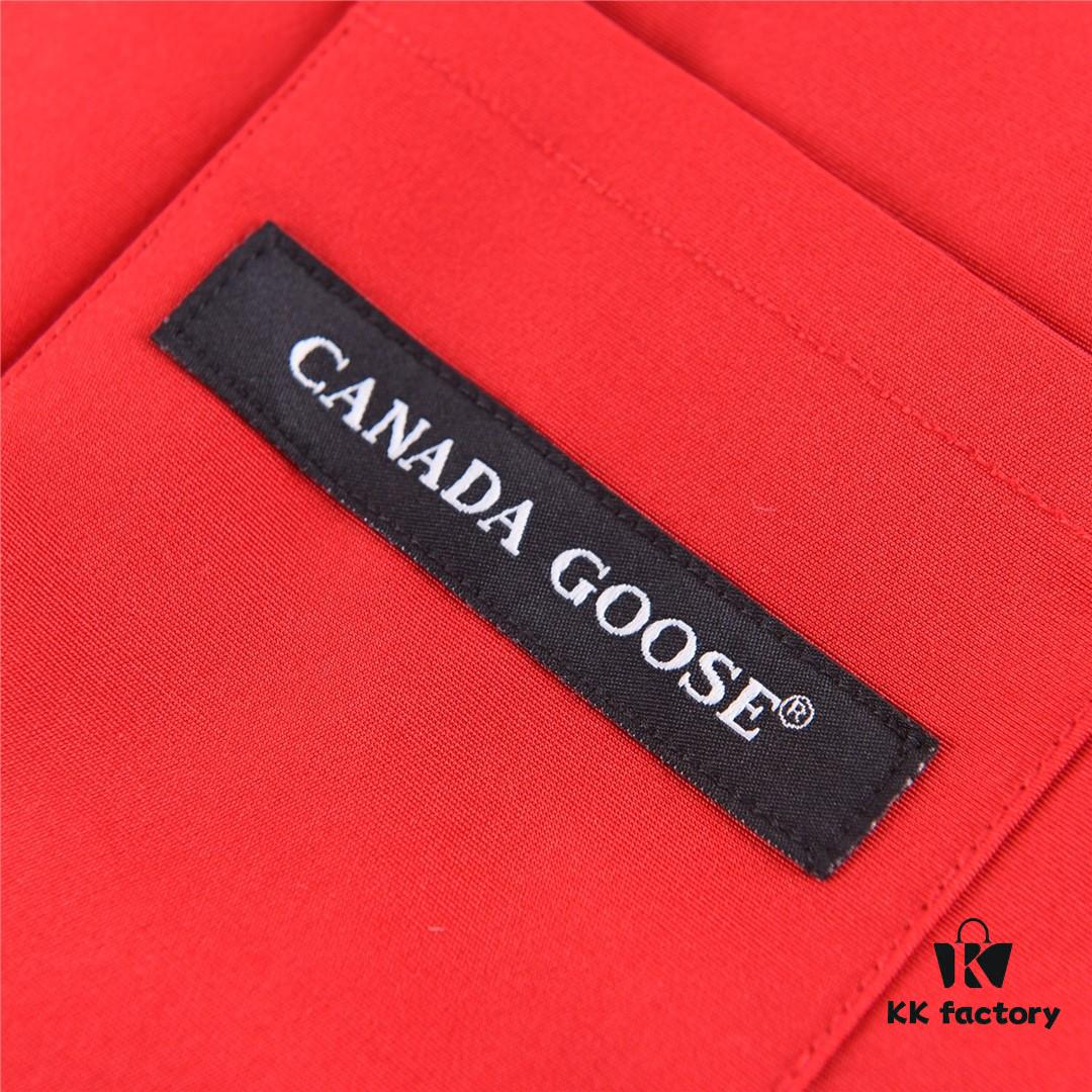 6931a33fccd8ab3d7af9773a Canada Goose 4154M Freestyle Crew Down Vest