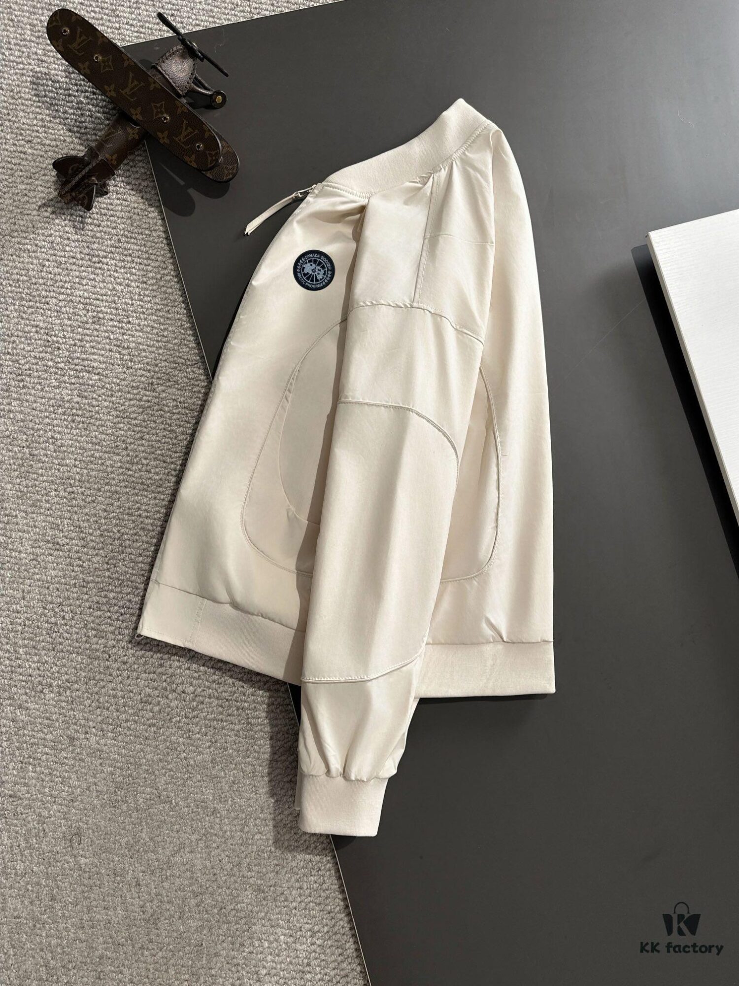 6931a340ccd8ab3d7af97747 Canada Goose 2024 Autumn-Winter New Arrival Zippered Windbreaker Jacket, Custom-Dyed Nylon Fabric, Stylish and Lightweight Outerwear