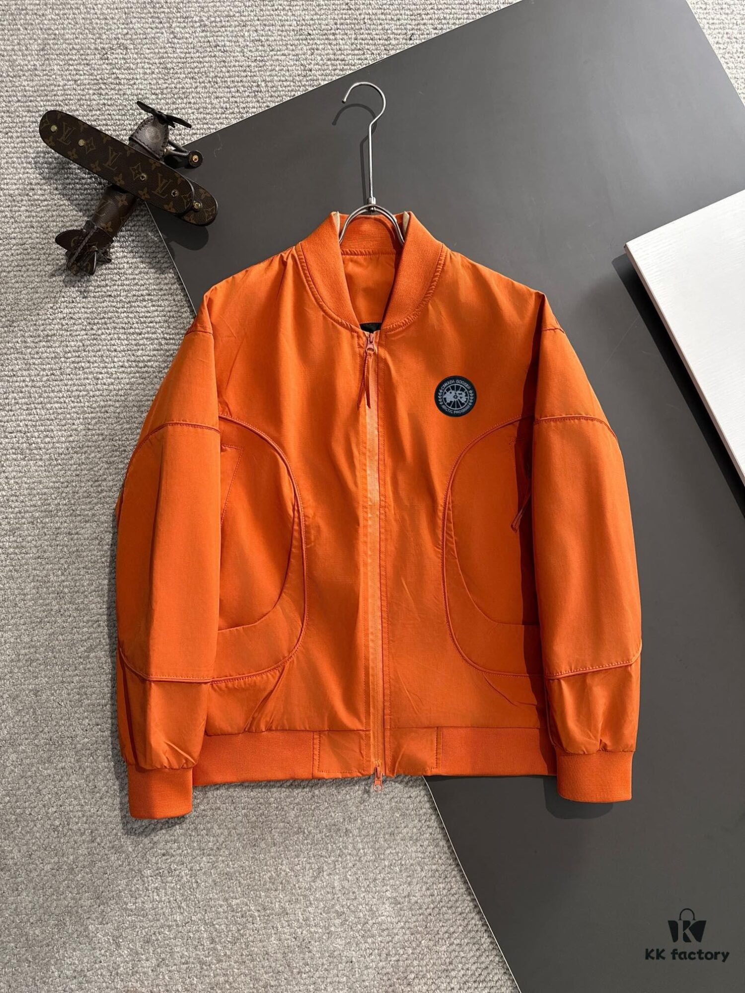 6931a340ccd8ab3d7af97749 Canada Goose 2024 Fall/Winter New Arrival Zip-Up Windbreaker Jacket, Custom-Dyed Nylon Fabric, Stylish and Lightweight Outerwear
