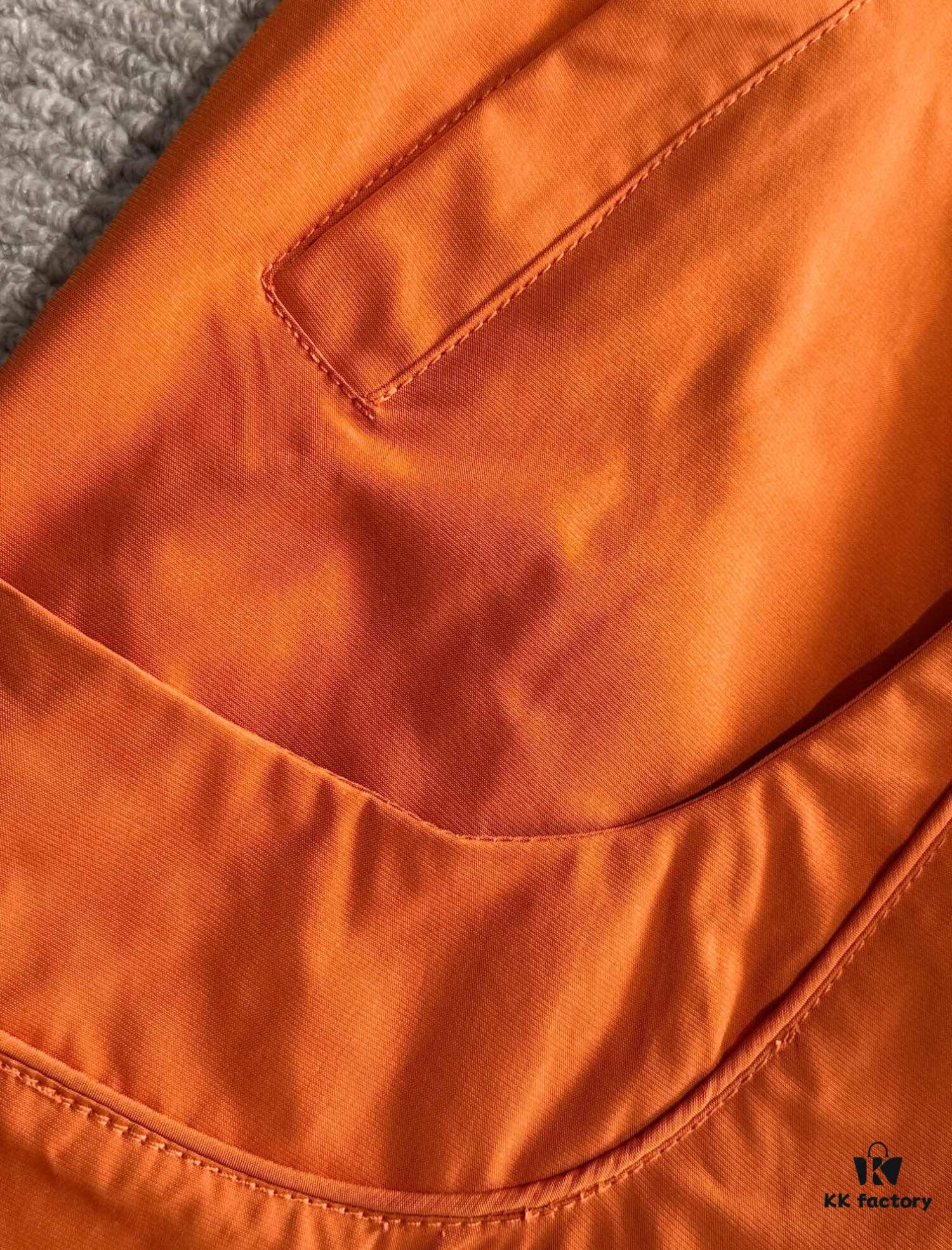 6931a340ccd8ab3d7af9774c Canada Goose 2024 Fall/Winter New Arrival Zip-Up Windbreaker Jacket, Custom-Dyed Nylon Fabric, Stylish and Lightweight Outerwear