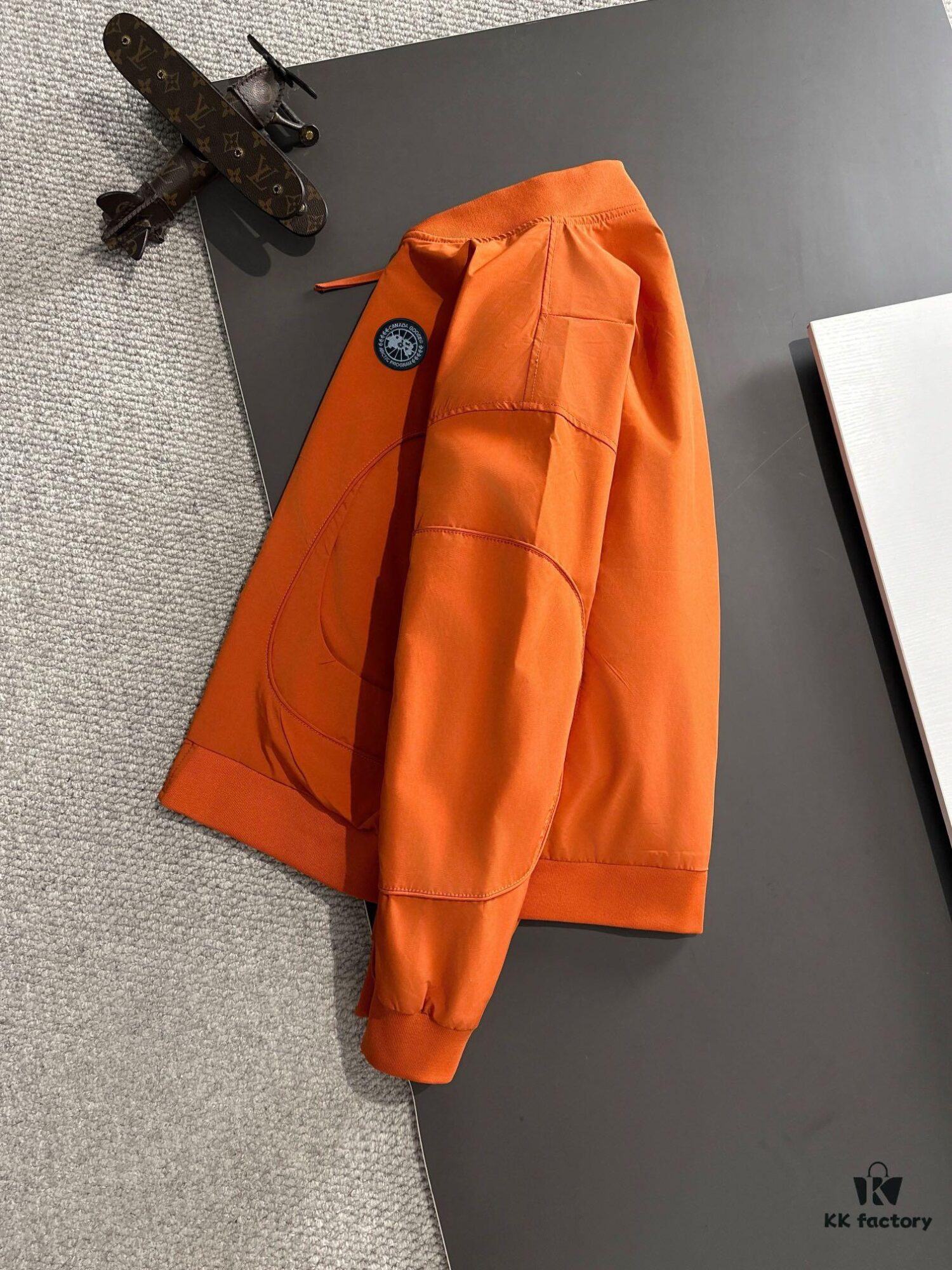 6931a340ccd8ab3d7af97750 Canada Goose 2024 Fall/Winter New Arrival Zip-Up Windbreaker Jacket, Custom-Dyed Nylon Fabric, Stylish and Lightweight Outerwear