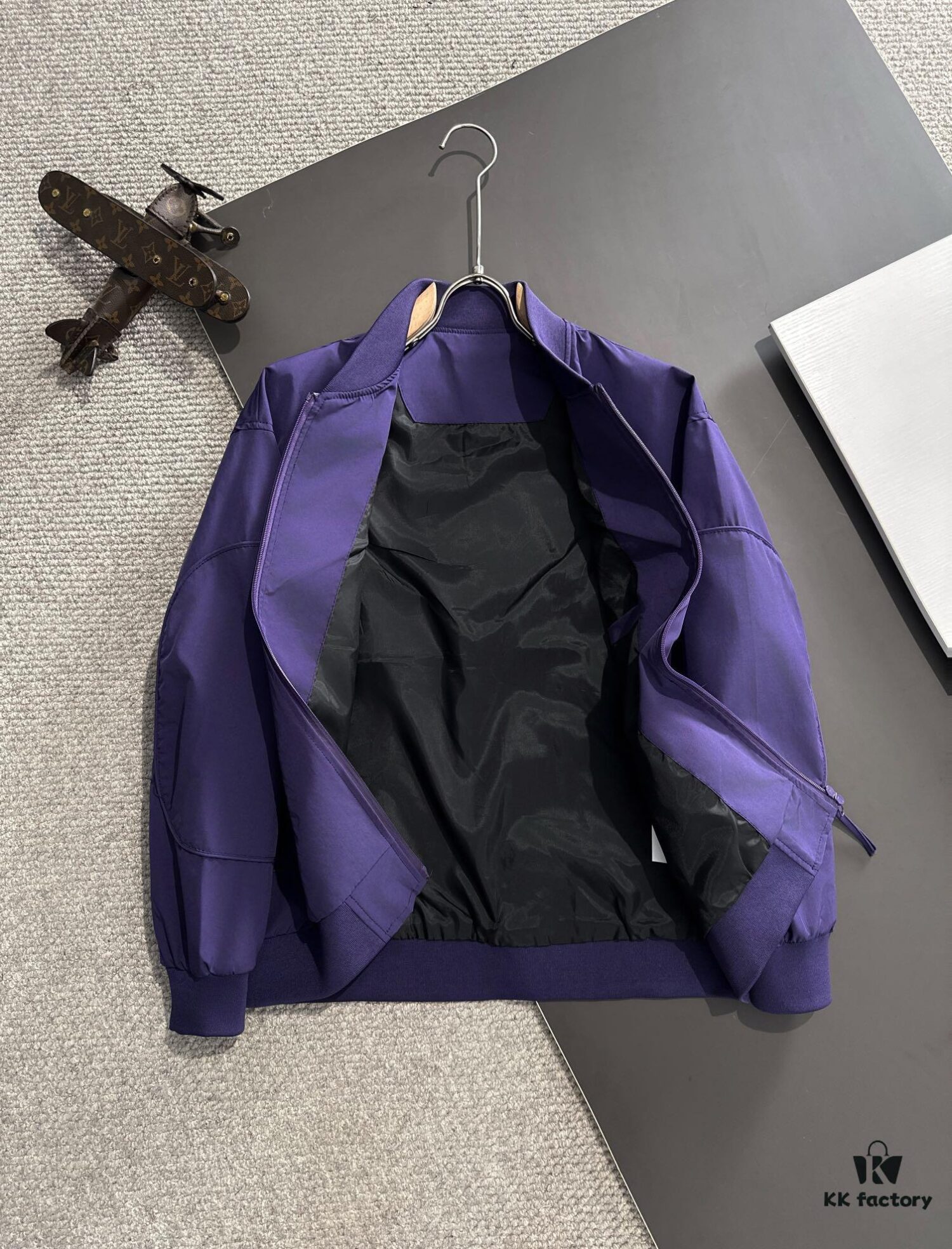6931a341ccd8ab3d7af97758 Canada Goose 2024 Autumn-Winter New Zip-Up Windbreaker Jacket, Custom-Dyed Nylon Fabric, Lightweight and Elegant, Casual Luxury Urban Style