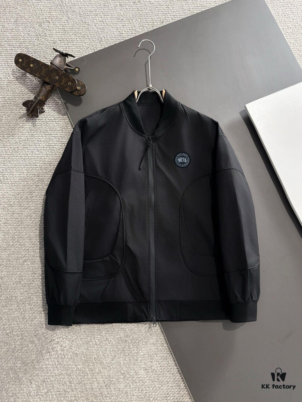 6931a341ccd8ab3d7af9775b Canada Goose 2024 Autumn/Winter New Arrival Zippered Windbreaker Jacket, Custom-Dyed Nylon Fabric, Stylish and Lightweight Outerwear