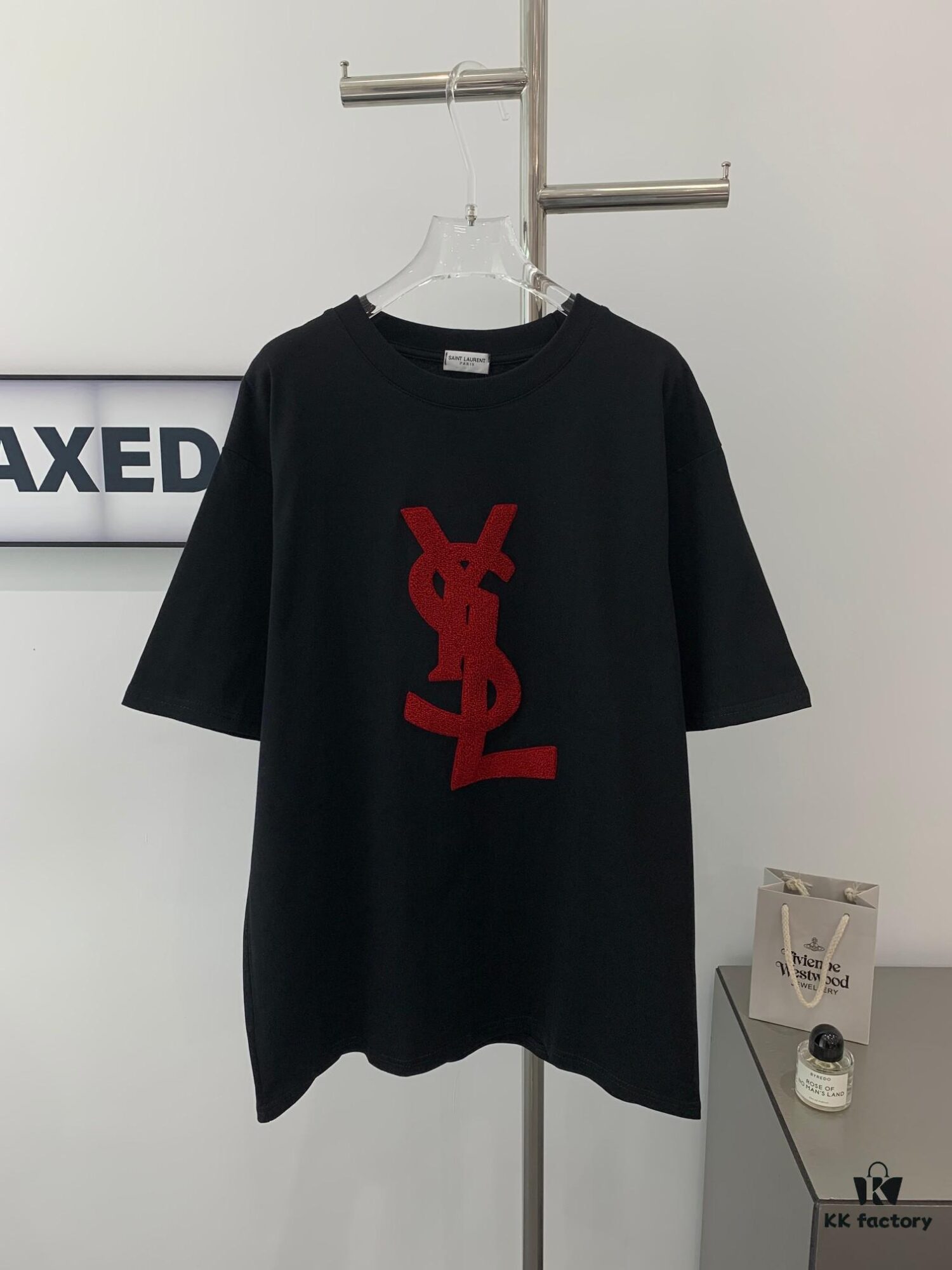 6931a347ccd8ab3d7af977c4 New Arrival Saint Laurent Vintage Limited Edition Towel Embroidery Short Sleeve T-Shirt