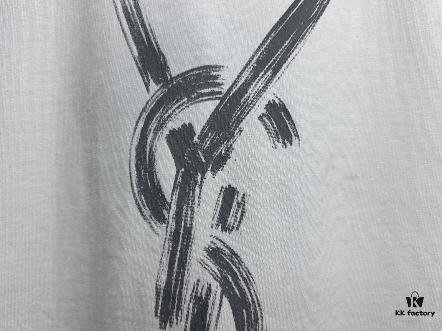 6931a350ccd8ab3d7af9787f YSL Saint Laurent 25SS Classic Logo Short-Sleeve T-Shirt