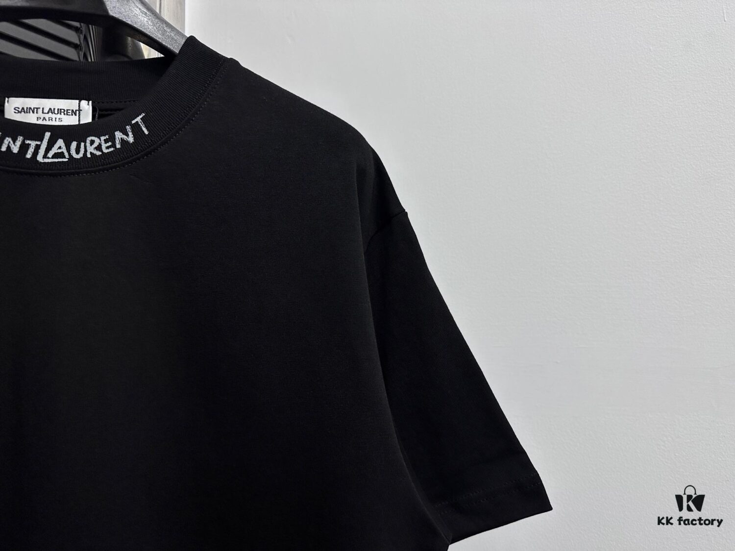6931a350ccd8ab3d7af97884 YSL Saint Laurent 25SS Classic Logo Short-Sleeve T-Shirt