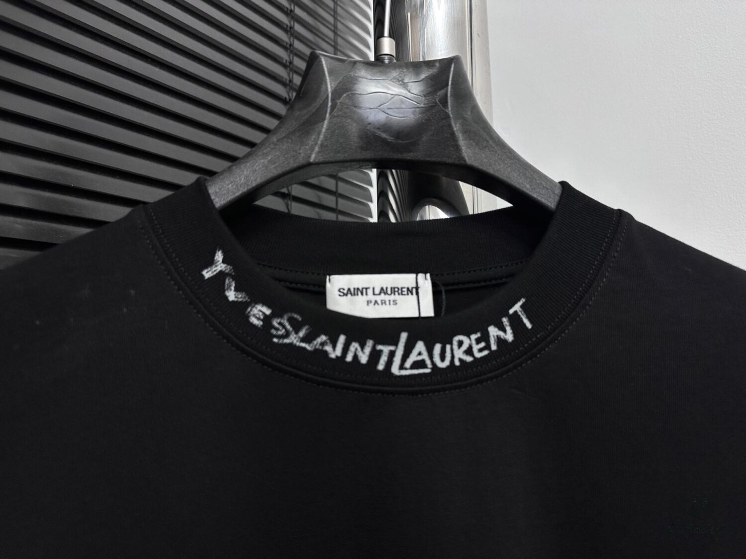 6931a351ccd8ab3d7af97885 YSL Saint Laurent 25SS Classic Logo Short-Sleeve T-Shirt