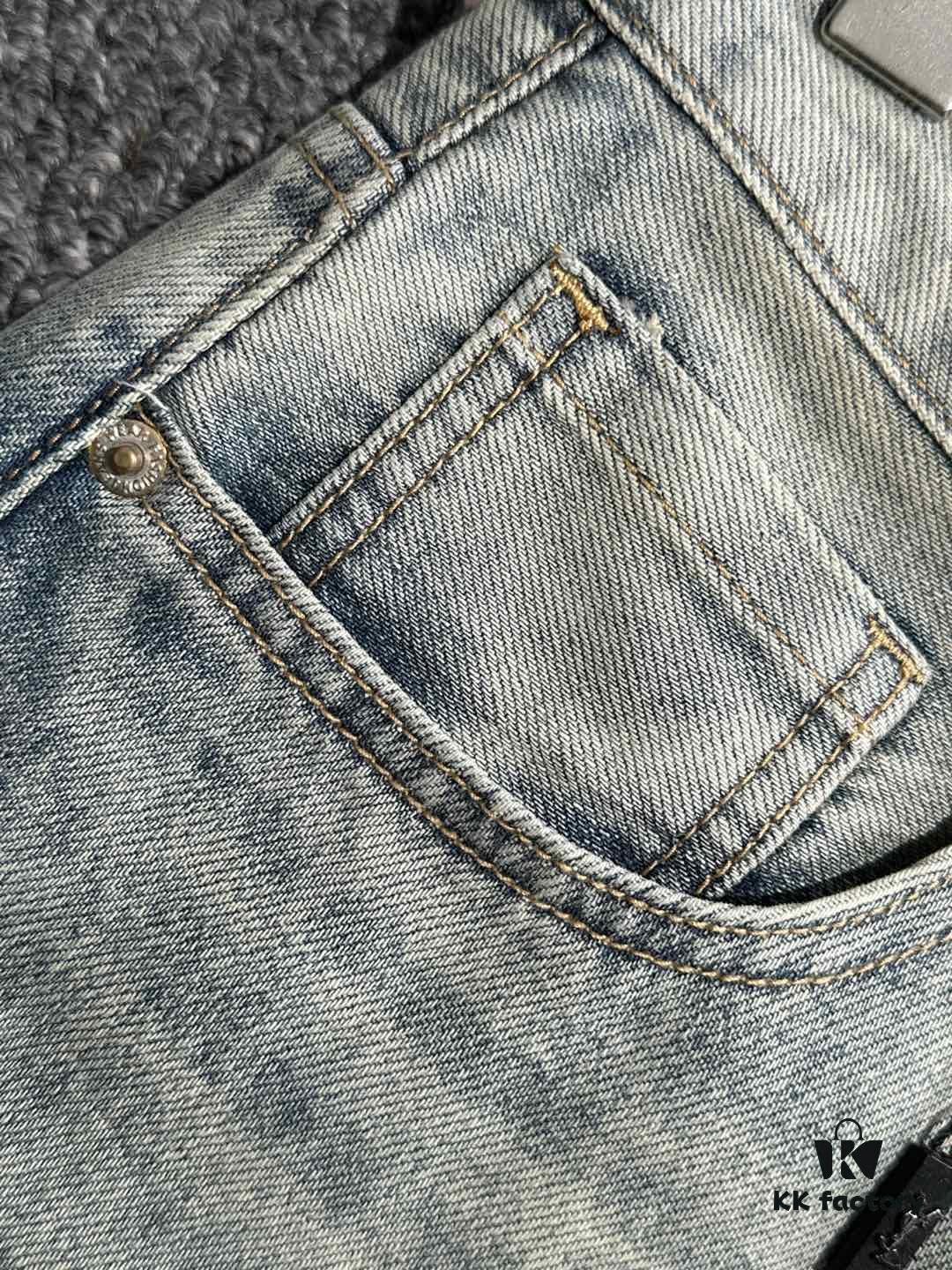 6931a35bccd8ab3d7af9794e Saint Laurent 2025 All-Season Slim-Fit Denim Jeans, Made from Imported Japanese Plain-Woven Cotton Denim, Fully Labeled, Elegant and Minimalist, Soft and Comfortable with Versatile Styling – A Must-Have for Luxury Casual and Daily Wear