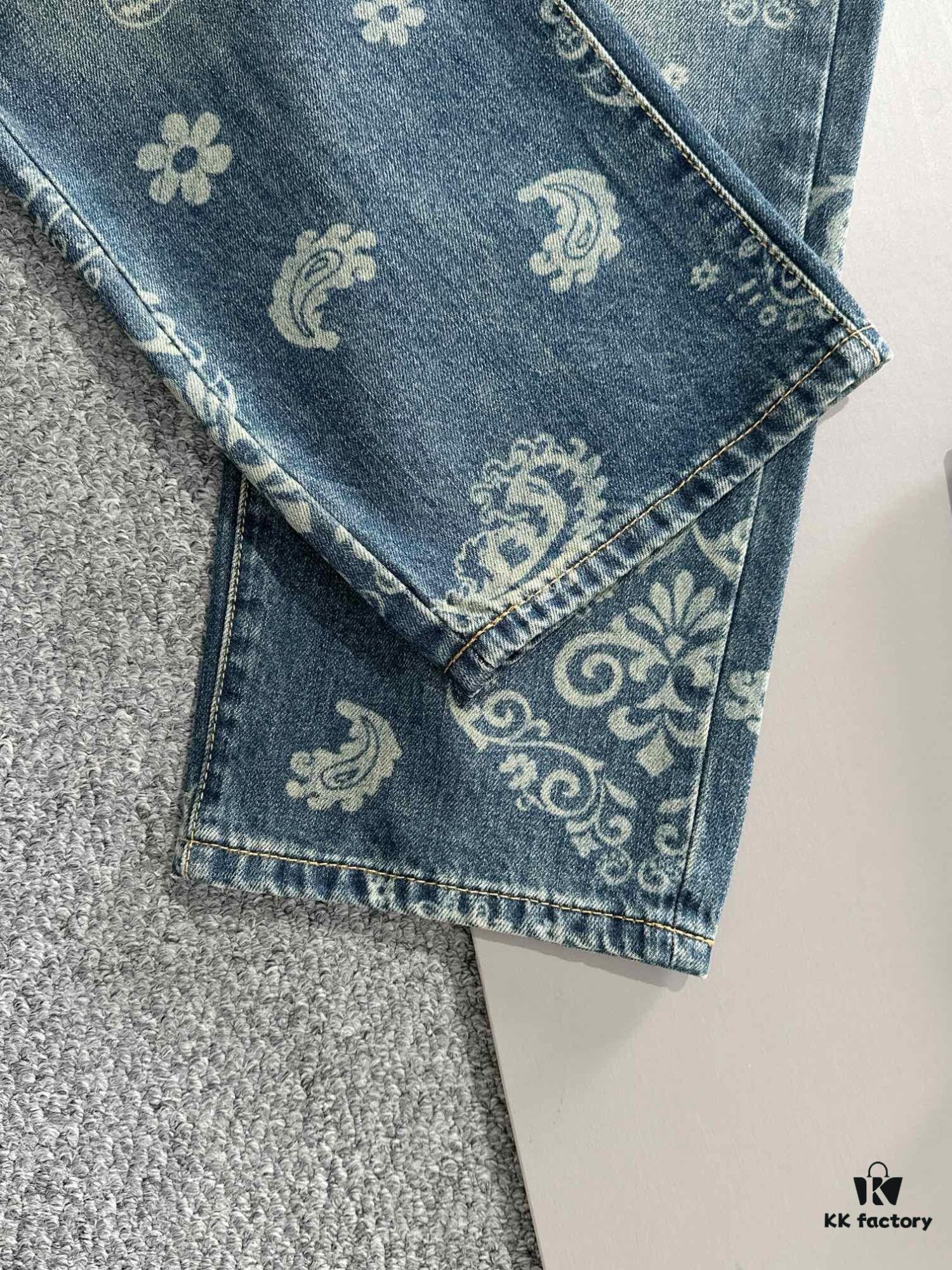 6931a366ccd8ab3d7af97a12 Chrome Hearts 2025 All-Season Loose Straight-Leg Jeans, Ultimate Trendsetter Fashion! Crafted from Imported Japanese Denim Fabric, Soft, Comfortable, Breathable, and Stylish with a Modern Vintage Hue – Perfect for Everyday Luxury Wear