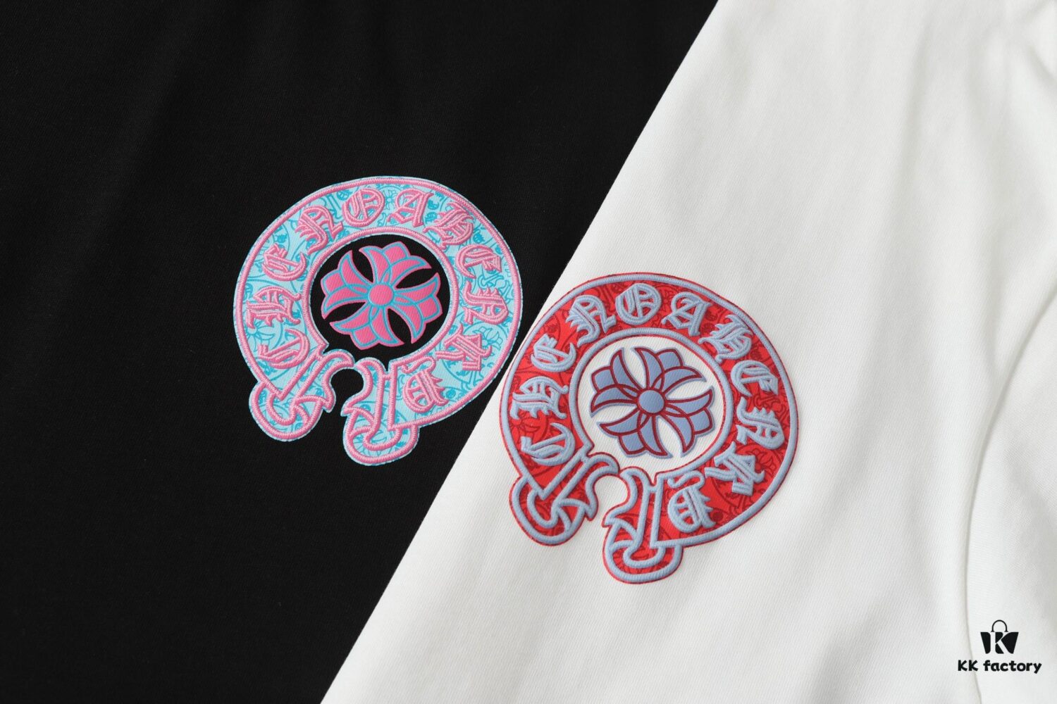 6931a382ccd8ab3d7af97bfa Chrome Hearts CH Horse Hoof Multicolor Painted Puff Print Short Sleeve T-Shirt