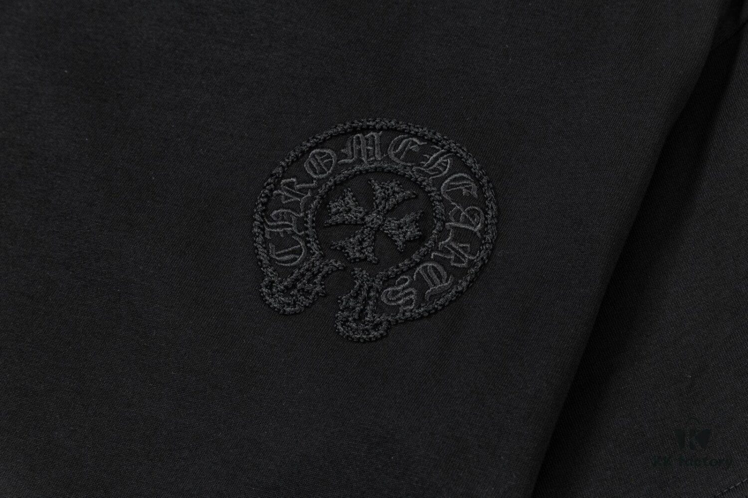6931a38dccd8ab3d7af97cc8 CH Chrome Hearts 2025FW Short Sleeve T-Shirt with Arch Bridge Embroidery and Hollow Stitch, Premium 26s Double Yarn 300g Fabric, Heavyweight Material, Custom Stretch Ribbing Dyed in Same Dye Bath, Complete Three Labels, Unisex Design