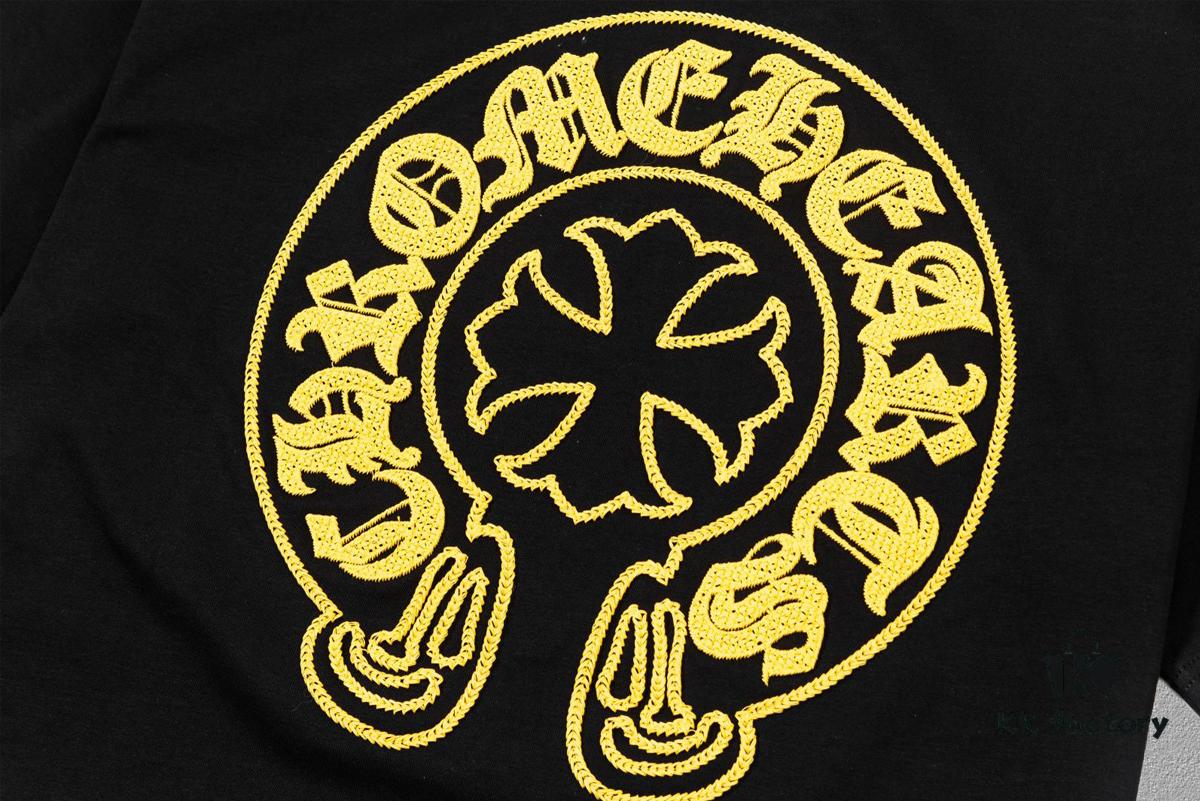 6931a38eccd8ab3d7af97cdf CH Chrome Hearts 2025FW Short Sleeve T-Shirt with Arch Bridge Embroidery and Hollow-Out Design, Premium 26s Double-Yarn 300g Fabric, Heavyweight Material, Custom Spandex Ribbing Dyed in Same Dye Batch, Complete Three-Label Set, Unisex Style