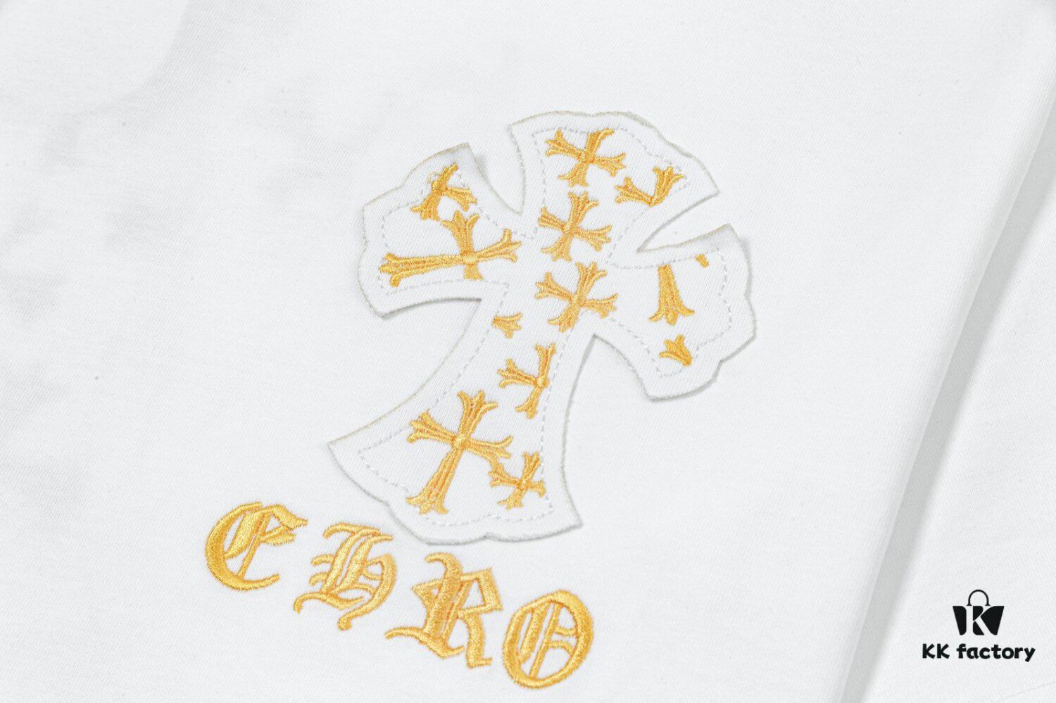 6931a38fccd8ab3d7af97ce8 CH Chrome Hearts 2025FW Short Sleeve T-Shirt with Applique Embroidery, Premium 26s Double Yarn 300g Fabric, Heavyweight Material, Custom Stretch Ribbing Dyed in Same Dye Batch, Complete Three-Label Set, Unisex Design