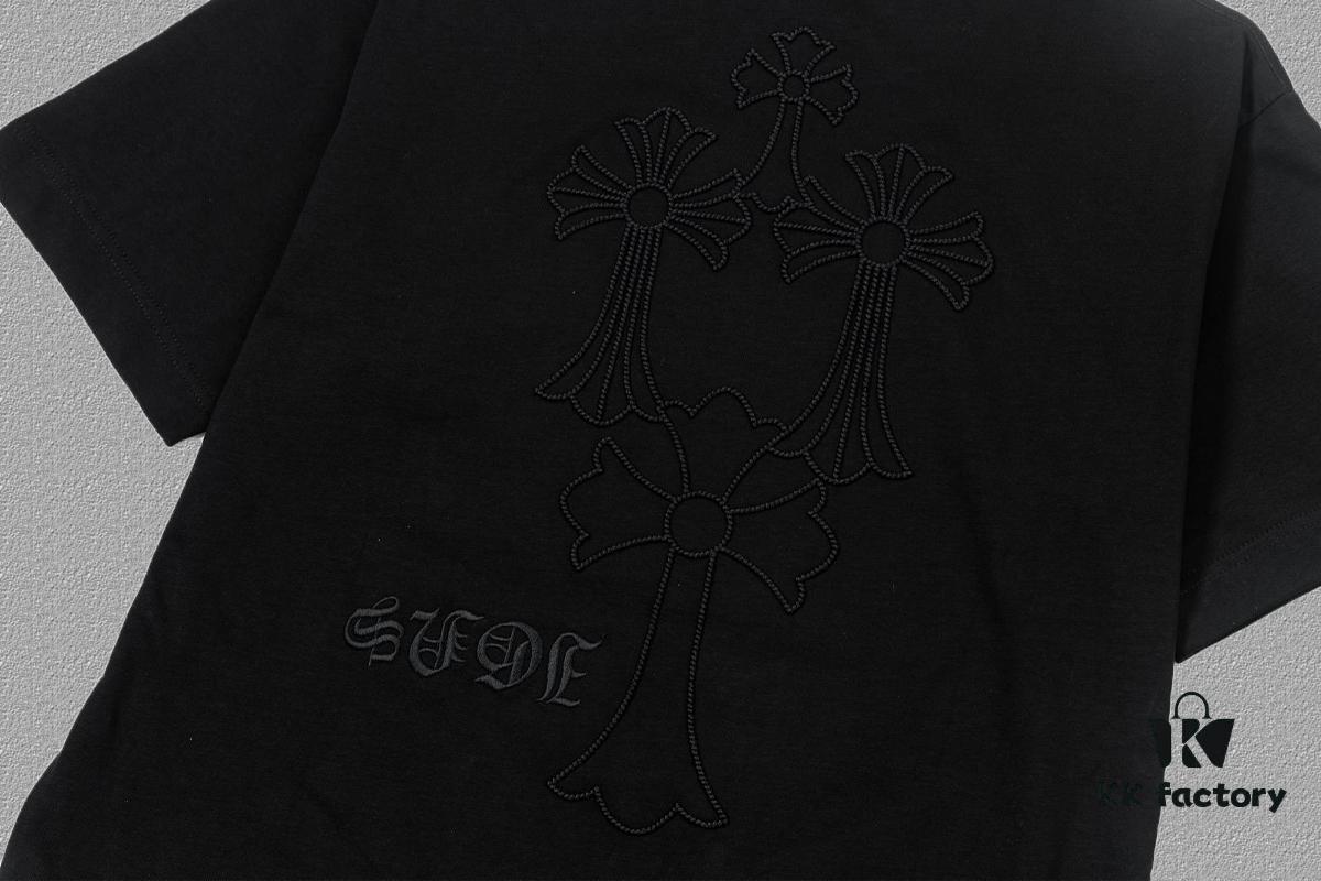 6931a391ccd8ab3d7af97d0e CH Chrome Hearts 2025FW Short Sleeve T-Shirt with Arch Bridge Embroidery, Premium 26s Double Yarn 300g Fabric, Heavyweight Material, Custom Ribbed Knit with Matching Dye, Complete Three Labels, Unisex Design