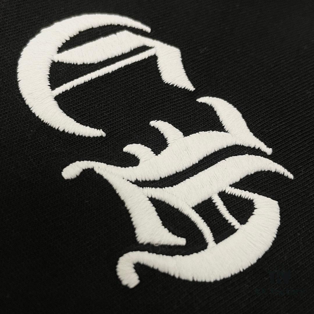 6931a394ccd8ab3d7af97d4d CH Crooked Heart 25SS Spring Collection Sanskrit 3D Embroidered Logo Heavyweight Washed Short Sleeve Round Neck T-Shirt Unisex