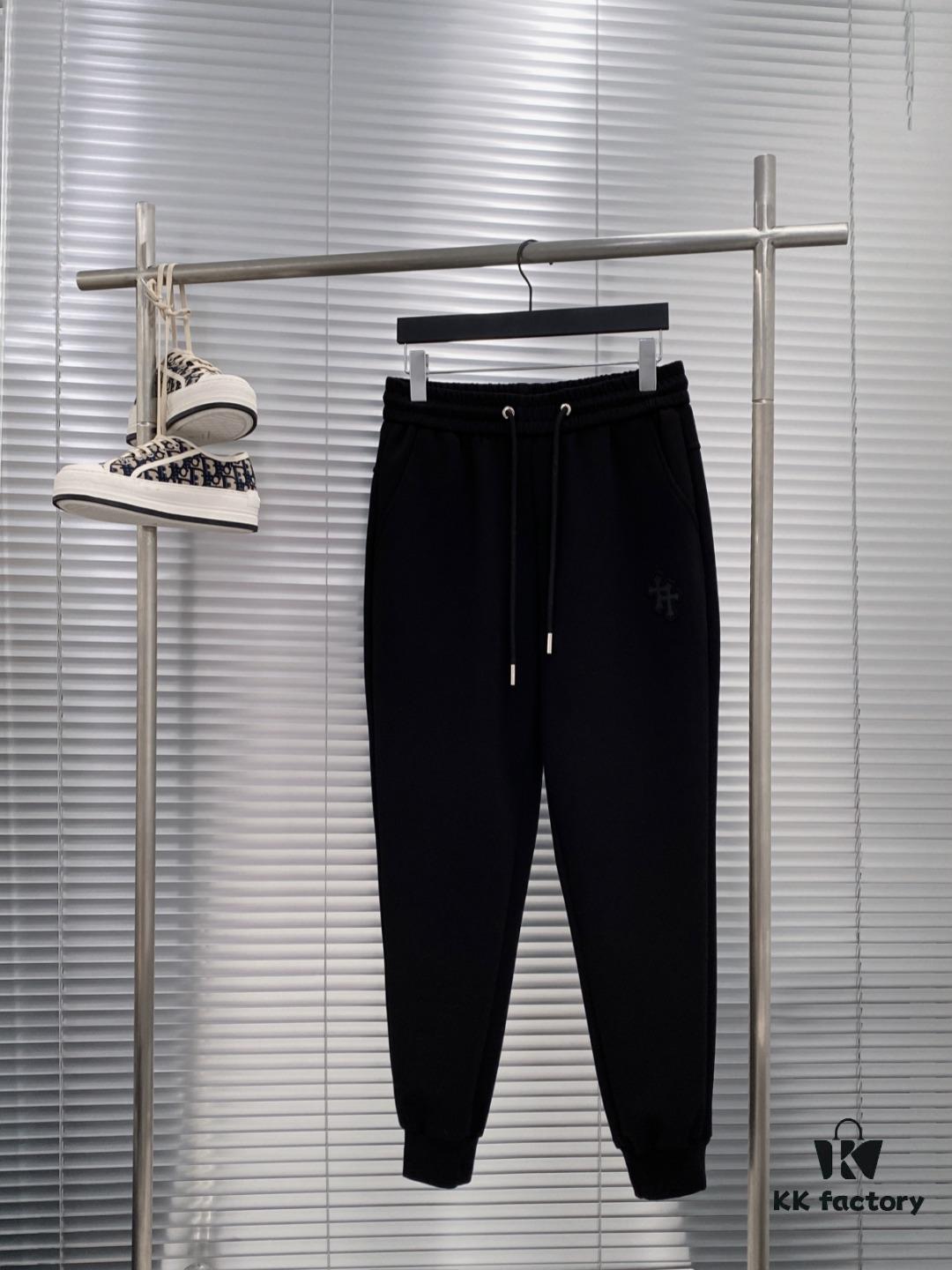 6931a3a7ccd8ab3d7af97eb0 CH Chrome Heart 24FW Spring/Summer New Arrival Horse Hoof Sanskrit Logo Drawstring Casual Pants Unisex – Cross Sanskrit Patch Design