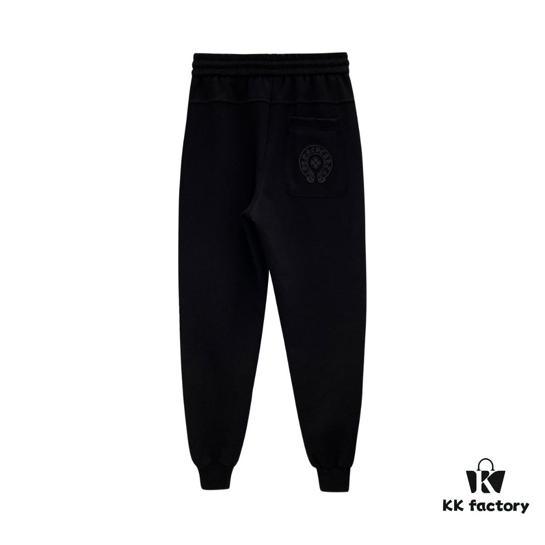 6931a3a8ccd8ab3d7af97ebf CH Chrome Heart 24FW Spring/Summer New Arrival Horseshoe Sanskrit Logo Cropped Casual Pants Unisex – Cross Sanskrit Patch Design