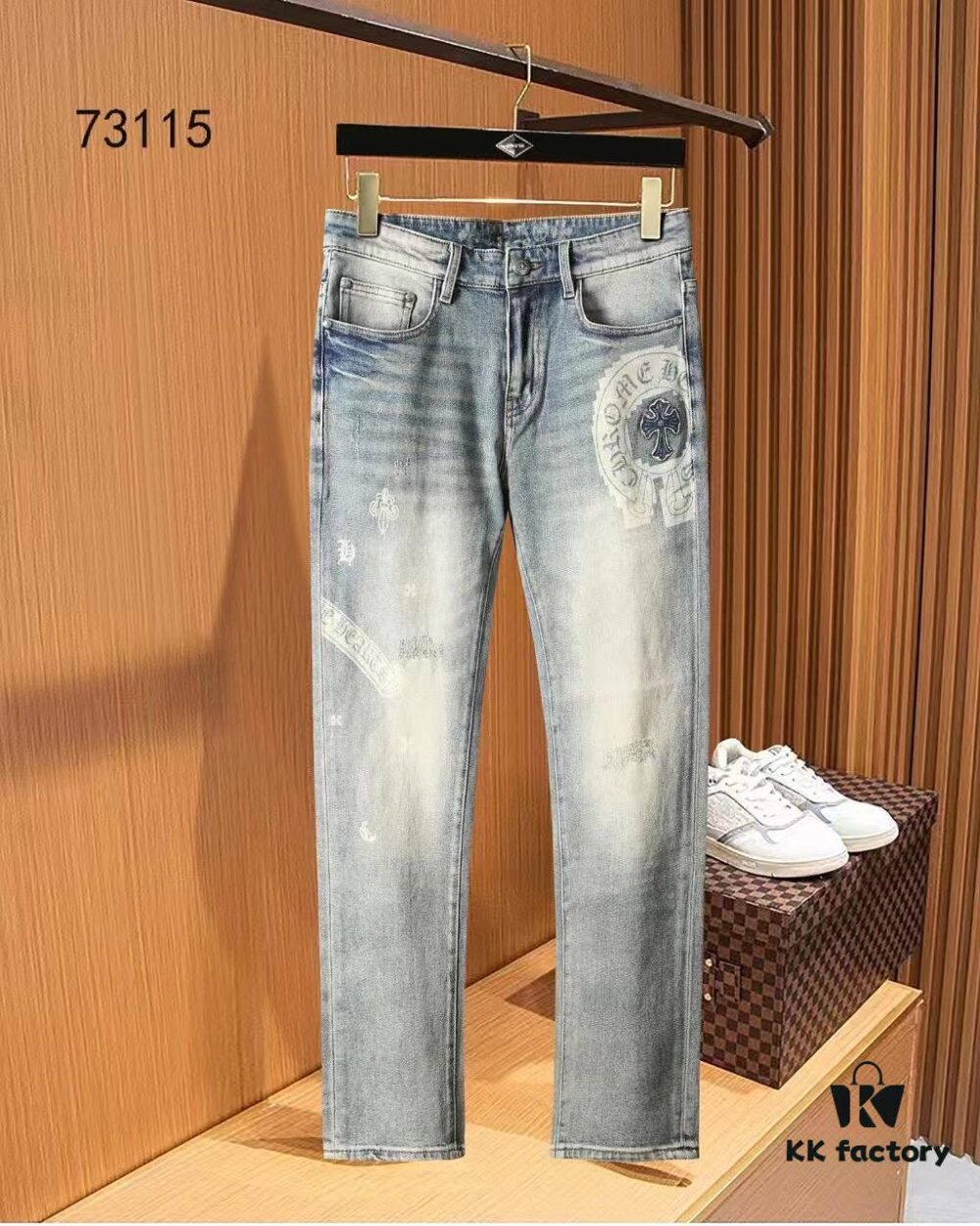 6931a3afccd8ab3d7af97f3b Chrome Hearts 2025 Spring/Summer New Arrival Hot Selling Stock Super Custom Denim Jeans, Original Hardware, Heavy Craftsmanship, Excellent Fit