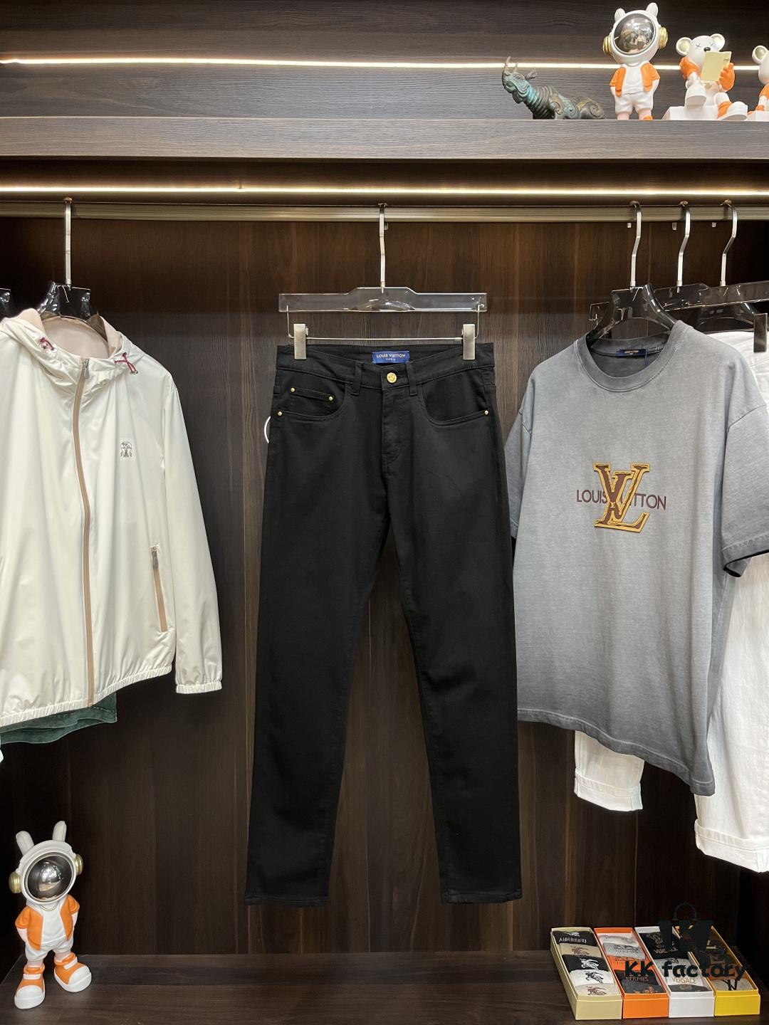 6931a3b4ccd8ab3d7af97f8d Exclusive New Arrival🔥 Chrome Hearts Style Men's Fashion Casual Jeans, High-End European Design Original Stock Pants, Trendy and Comfortable, Breathable Fabric with Impeccable Details, Brand-Inspired Design Concept Showcasing Premium Quality, Relaxed Cut with Excellent Fit