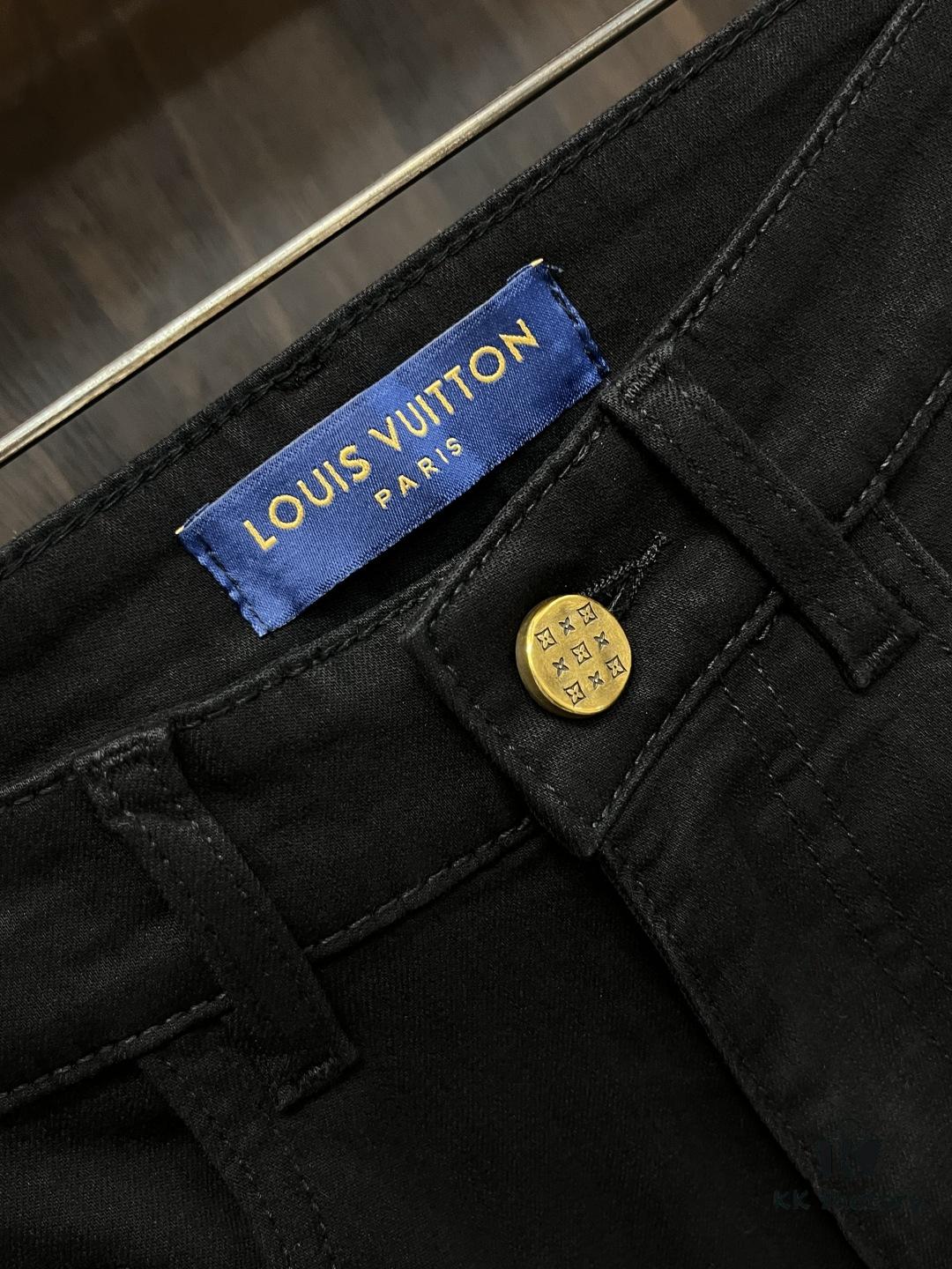 6931a3b4ccd8ab3d7af97f90 Exclusive New Arrival🔥 Chrome Hearts Style Men's Fashion Casual Jeans, High-End European Design Original Stock Pants, Trendy and Comfortable, Breathable Fabric with Impeccable Details, Brand-Inspired Design Concept Showcasing Premium Quality, Relaxed Cut with Excellent Fit