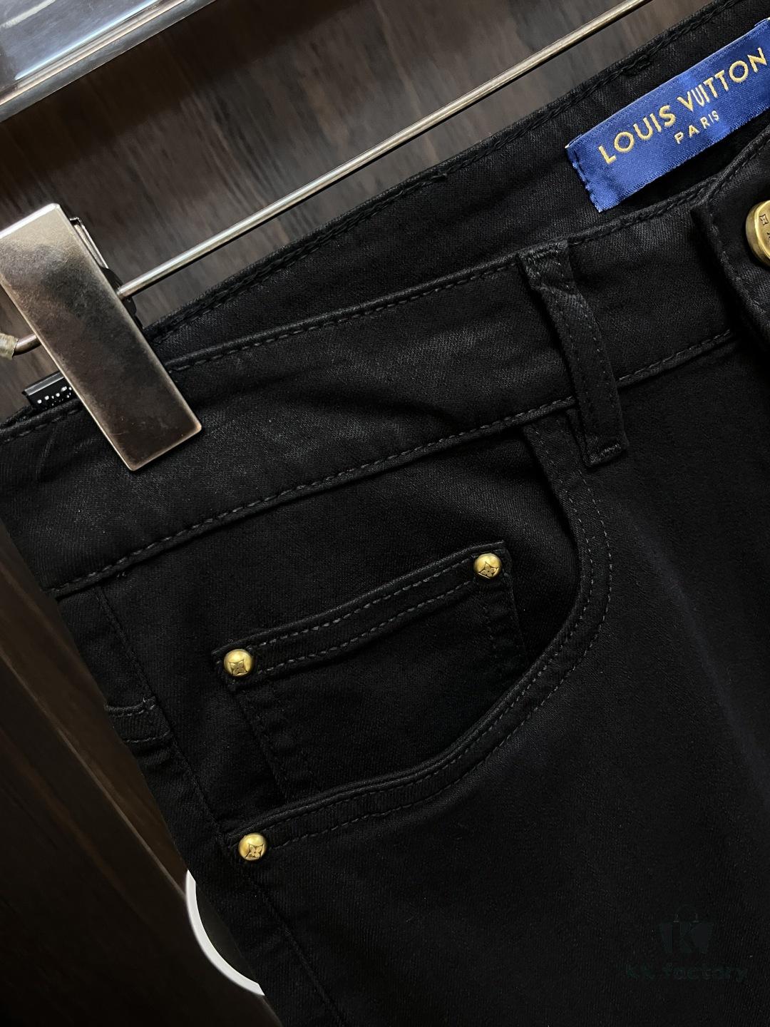6931a3b4ccd8ab3d7af97f91 Exclusive New Arrival🔥 Chrome Hearts Style Men's Fashion Casual Jeans, High-End European Design Original Stock Pants, Trendy and Comfortable, Breathable Fabric with Impeccable Details, Brand-Inspired Design Concept Showcasing Premium Quality, Relaxed Cut with Excellent Fit