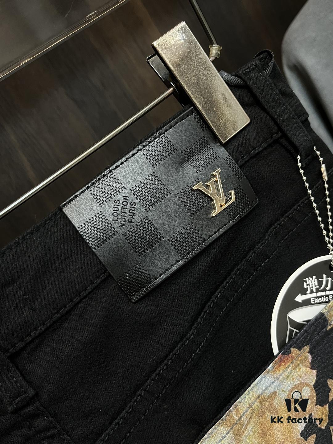 6931a3b4ccd8ab3d7af97f92 Exclusive New Arrival🔥 Chrome Hearts Style Men's Fashion Casual Jeans, High-End European Design Original Stock Pants, Trendy and Comfortable, Breathable Fabric with Impeccable Details, Brand-Inspired Design Concept Showcasing Premium Quality, Relaxed Cut with Excellent Fit