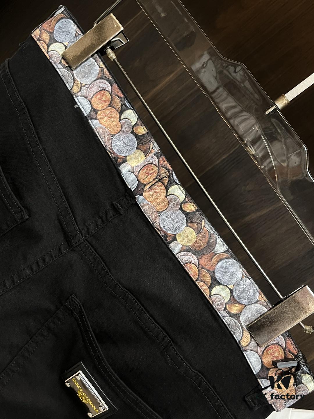 6931a3b7ccd8ab3d7af97fc7 Exclusive New Arrival CHROME HEARTS Style Men's Fashion Casual Jeans, High-End European Style Original Stock Pants, Trendy and Comfortable, Breathable Fabric with Impeccable Details, Brand-Inspired Design Concept Exuding Premium Quality, Relaxed Tailoring for an Outstanding Fit