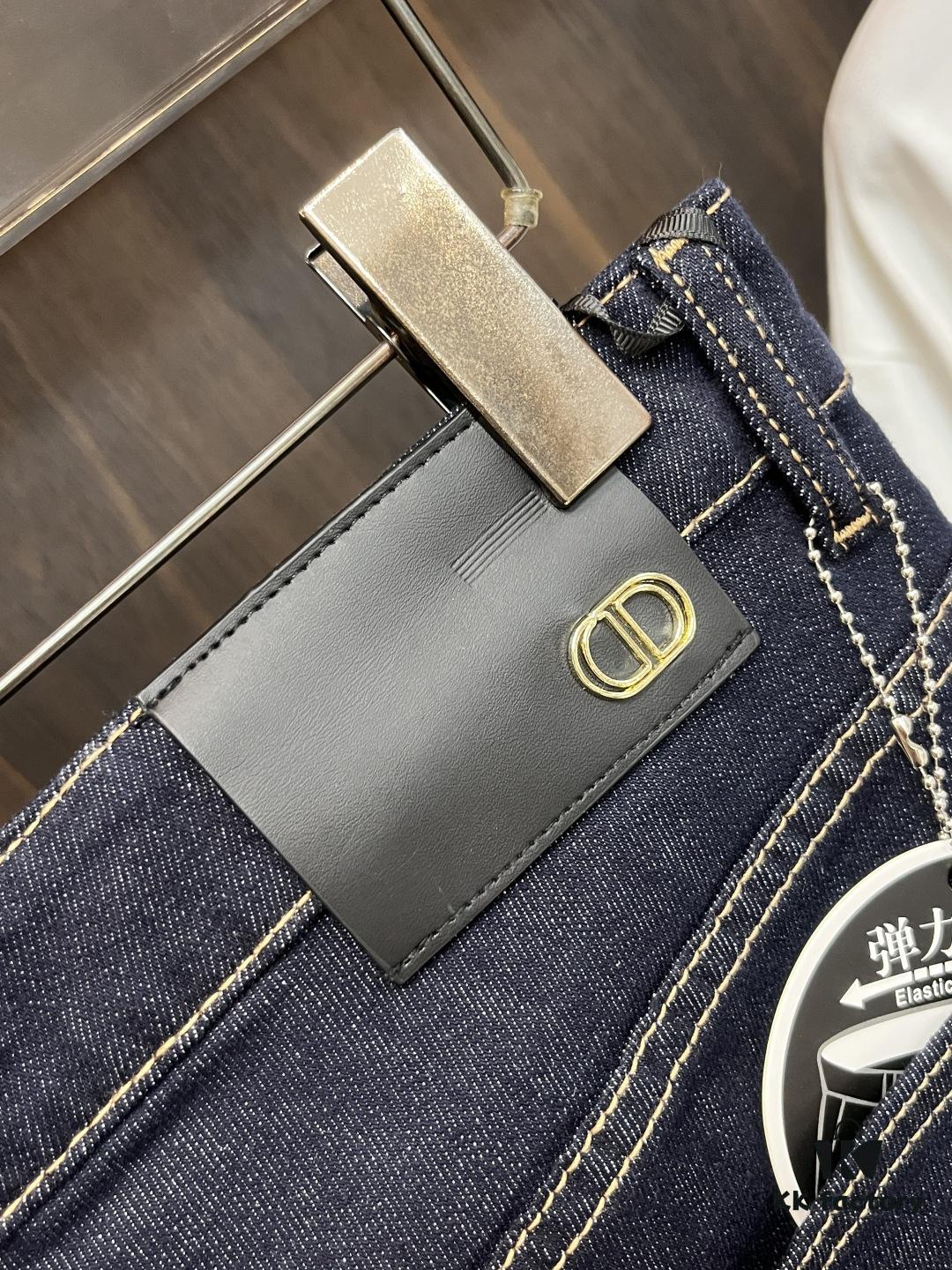 6931a3b8ccd8ab3d7af97fd0 Exclusive New Arrival 🔥 Chrome Hearts Style Men's Fashion Casual Jeans, High-End European Original Design Pants, Trendy and Comfortable, Breathable Fabric with Impeccable Details, Brand-Inspired Aesthetic Reflecting Premium Quality, Relaxed Tailoring for an Excellent Fit