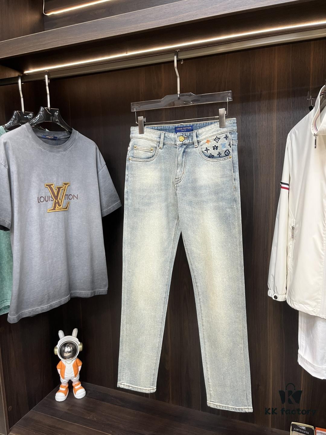6931a3b8ccd8ab3d7af97fd4 Exclusive New Arrival Crocodile Heart Men's Fashion Casual Jeans, High-End European Style Original Stock Pants, Trendy and Comfortable Casual Trousers with Excellent Breathability and Impeccable Craftsmanship, Showcasing Premium Quality and Brand Design Elements