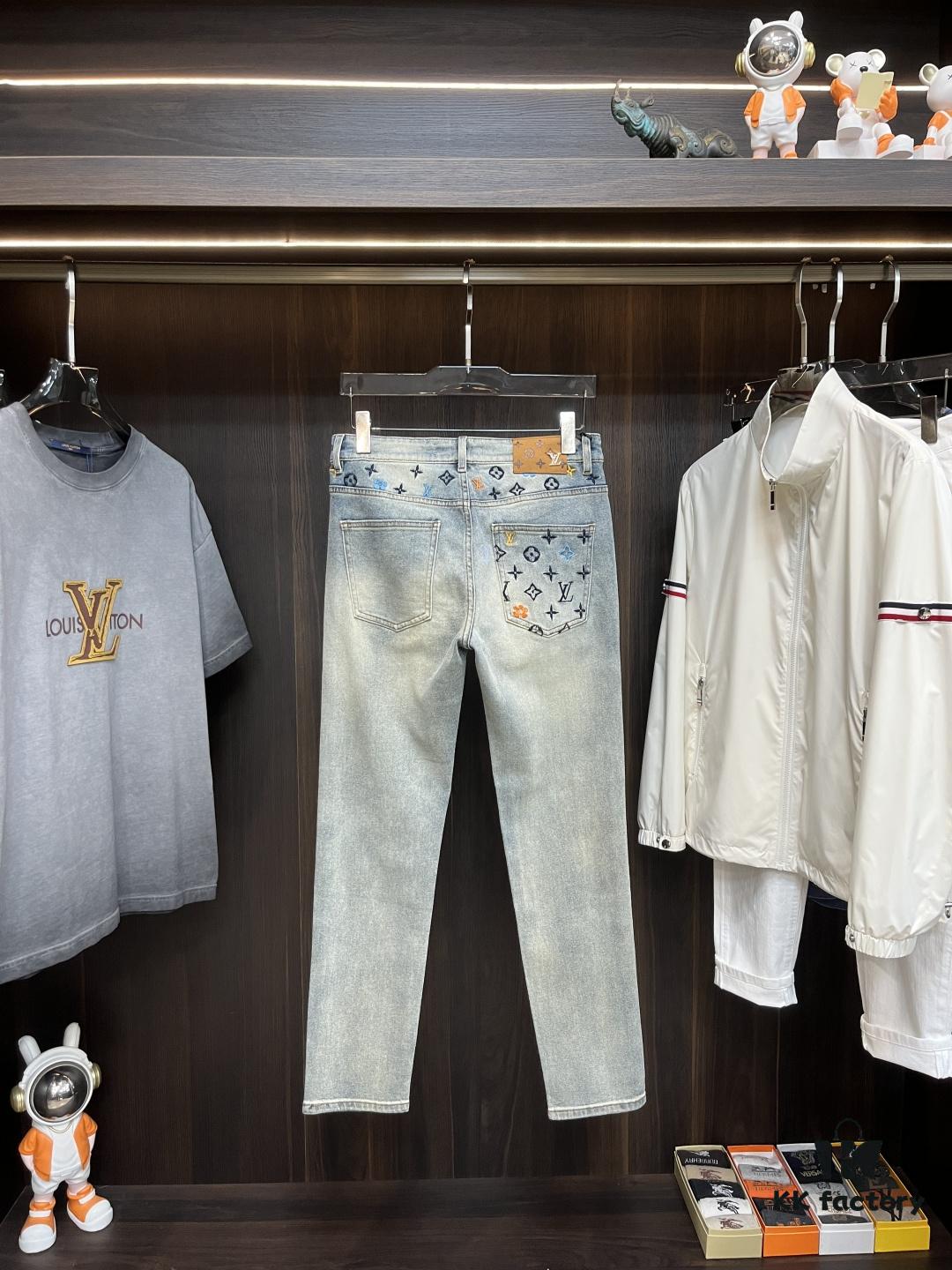 6931a3b9ccd8ab3d7af97fd5 Exclusive New Arrival Crocodile Heart Men's Fashion Casual Jeans, High-End European Style Original Stock Pants, Trendy and Comfortable Casual Trousers with Excellent Breathability and Impeccable Craftsmanship, Showcasing Premium Quality and Brand Design Elements