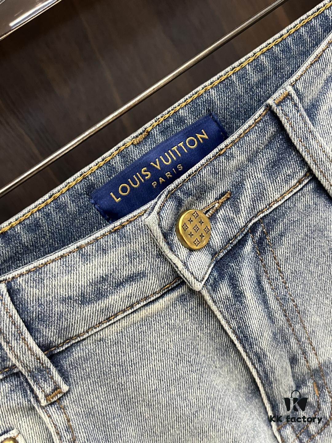 6931a3b9ccd8ab3d7af97fe0 Exclusive New Arrival 🔥 Chrome Hearts Style Men's Fashion Casual Jeans, High-End European Design Original Stock Pants, Trendy and Breathable with Superior Comfort and Impeccable Details, Brand-Inspired Concept for Premium Quality, Relaxed Cut with Excellent Fit