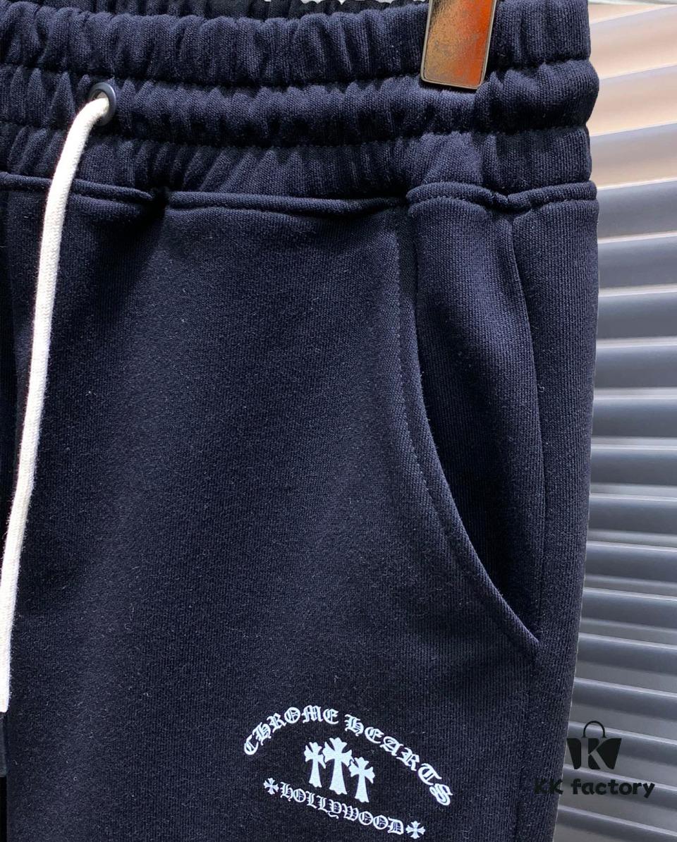 6931a3c9ccd8ab3d7af9805d Chrome Hearts New Casual Pants, High-End Version! Custom Counter Fabric, Elastic Drawstring Design, Highly Breathable and Comfortable, Impeccable Details, Brand-Inspired Design Concept Reflecting Premium Quality. Soft and Smooth Texture! Features a Relaxed Cut with an Excellent Fit.