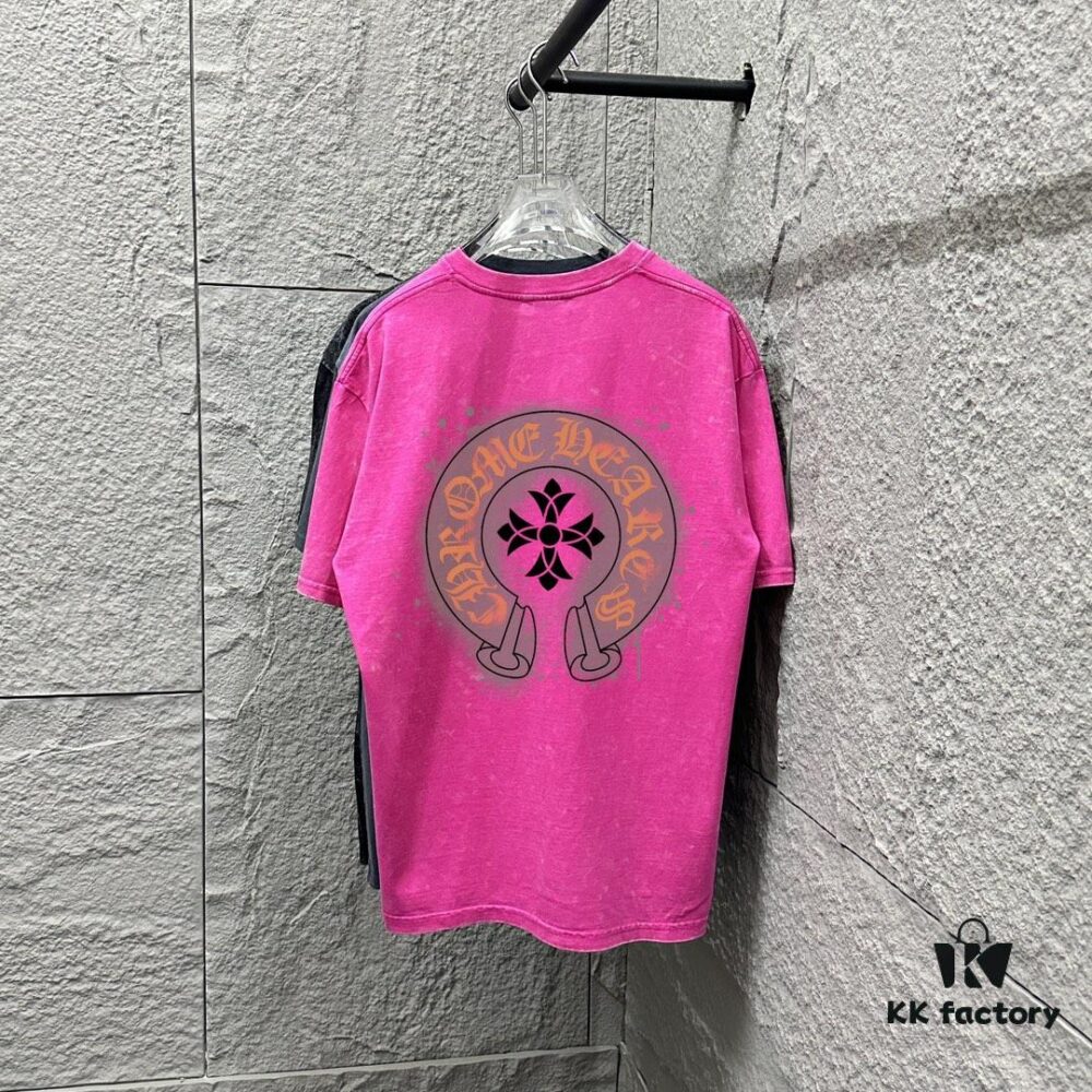 6931a3ccccd8ab3d7af98098 CH* Chrome Hearts* 2025 Spring/Summer New Arrival Distressed Snowflake Wash Vintage Round Neck Short Sleeve T-Shirt with Front and Back Logo, Horse Hoof Print, Custom Fabric Unisex Tee