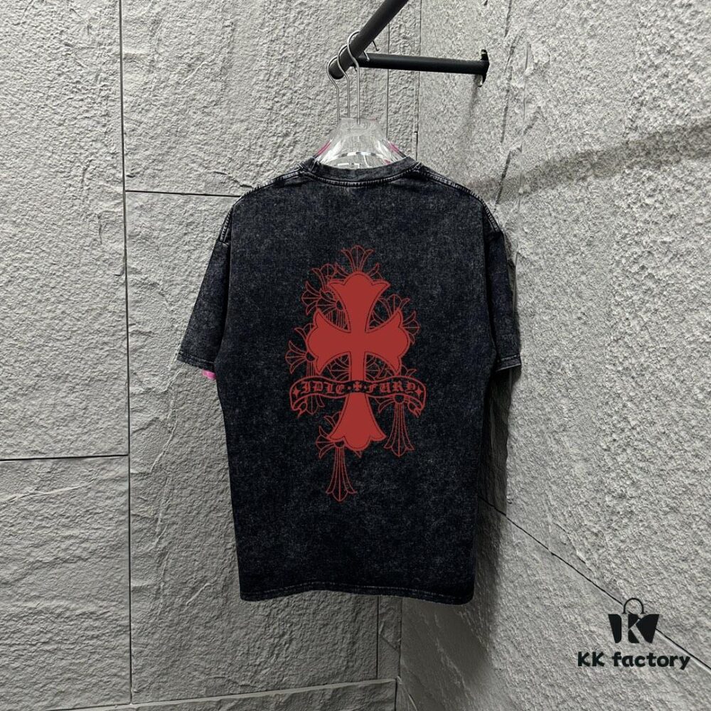 6931a3cfccd8ab3d7af980d7 CH* Chrome Hearts* 2025 Spring/Summer New Arrival Distressed Snowflake Wash Vintage Round Neck Short Sleeve T-Shirt with Chest and Back Logo, Horseshoe Print, Custom Fabric Unisex Tee