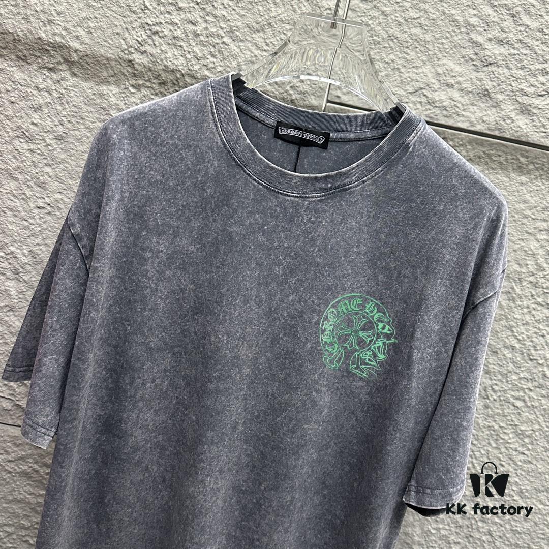 6931a3d2ccd8ab3d7af98110 CH* Chrome Hearts* 2025 Spring/Summer New Arrival Distressed Snowflake Wash Vintage Round Neck Short Sleeve T-Shirt with Chest and Back Logo, Horseshoe Print, Custom Fabric Unisex Tee