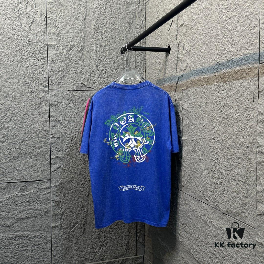 6931a3d3ccd8ab3d7af9811f CH Chrome Hearts* 2025 Spring/Summer New Arrival Distressed Vintage Round-Neck Short-Sleeve T-Shirt with Chest Logo and Horseshoe Print, Custom Fabric Unisex Tee