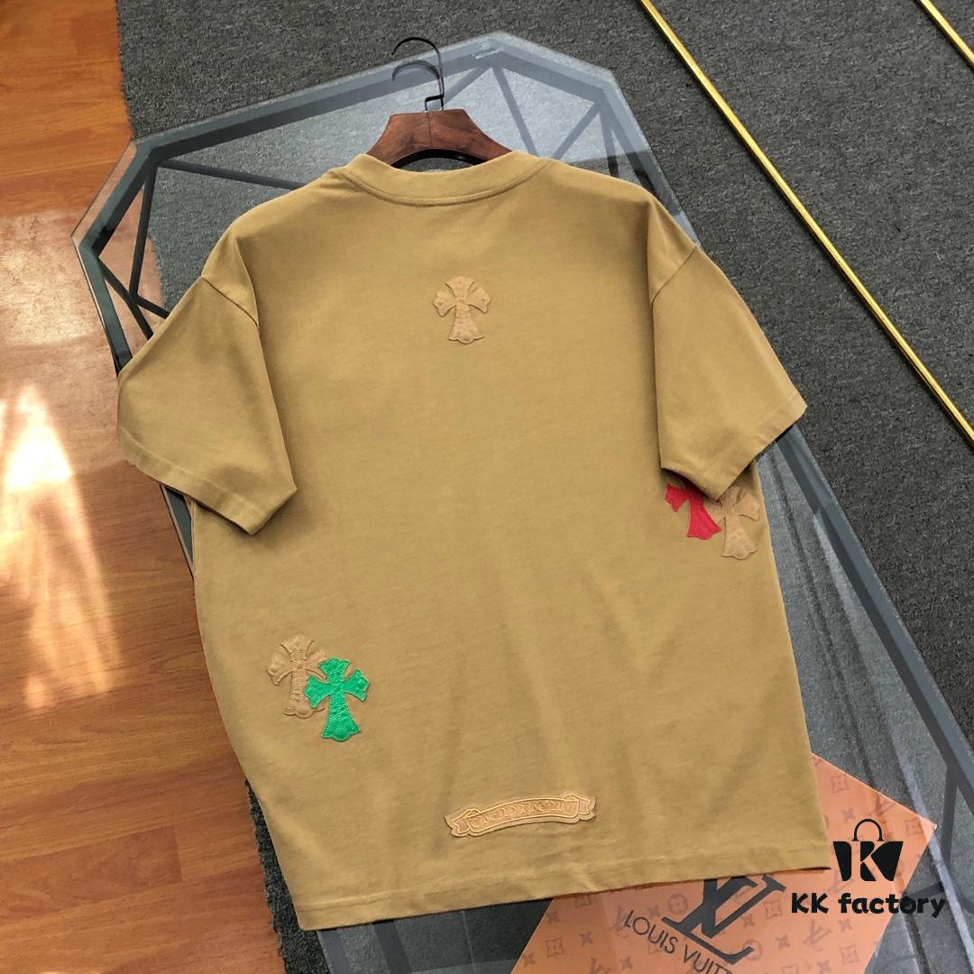 6931a3d6ccd8ab3d7af9815f Chrome Hearts 2025 New Heavy Washed Leather Patch Embroidered Short Sleeve T-Shirt △ Original Fabric △ High Version △ Premium Quality Influencer and Celebrity Style △ 320g Heavy Garment Wash Embroidery with Horse Hoof Cross and Graffiti Print △ Extremely Versatile and Stylish △ Full Trims △ Unisex Must-Have Tee